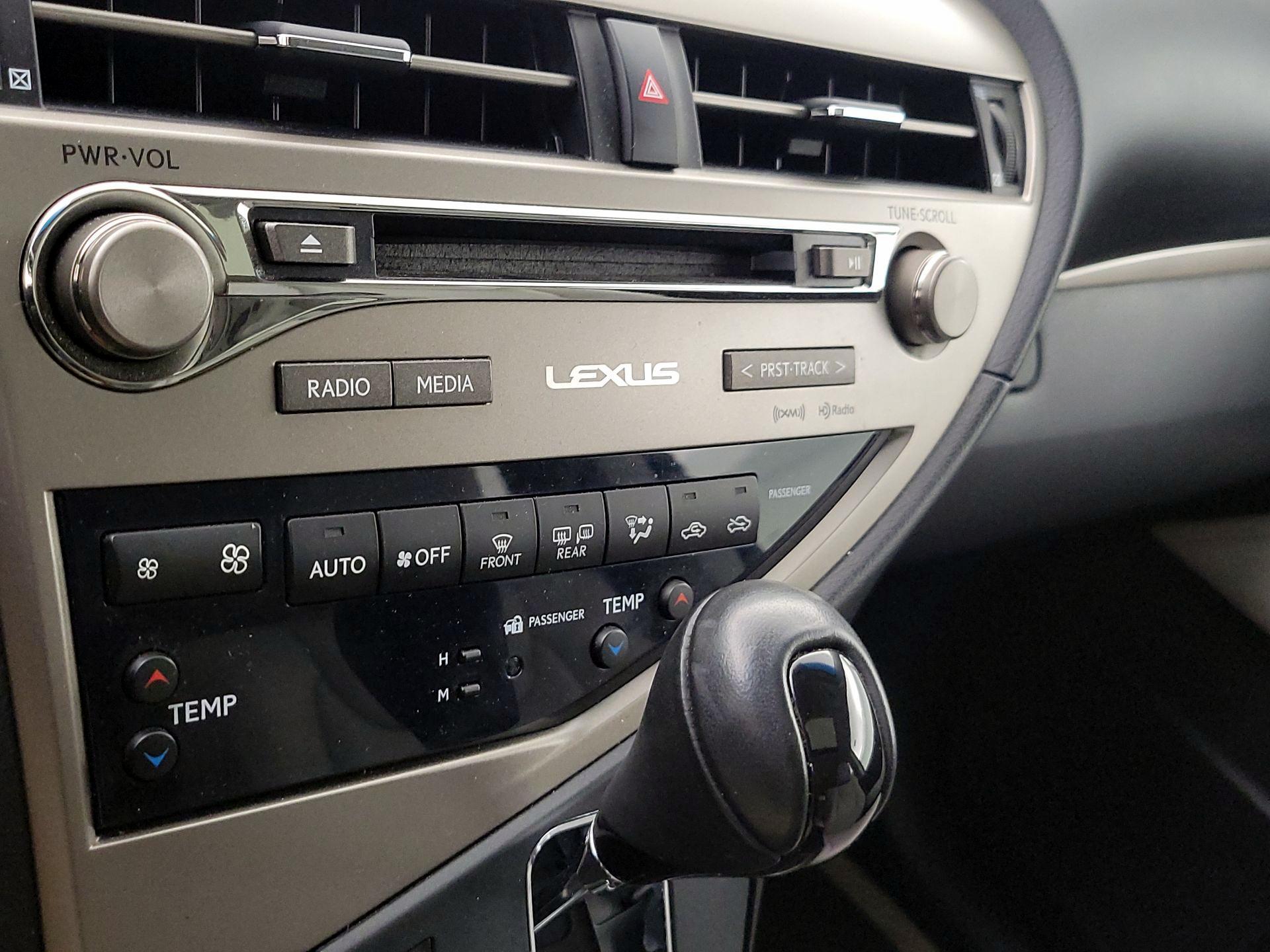 Thumbnail: 2015 Lexus RX - 16