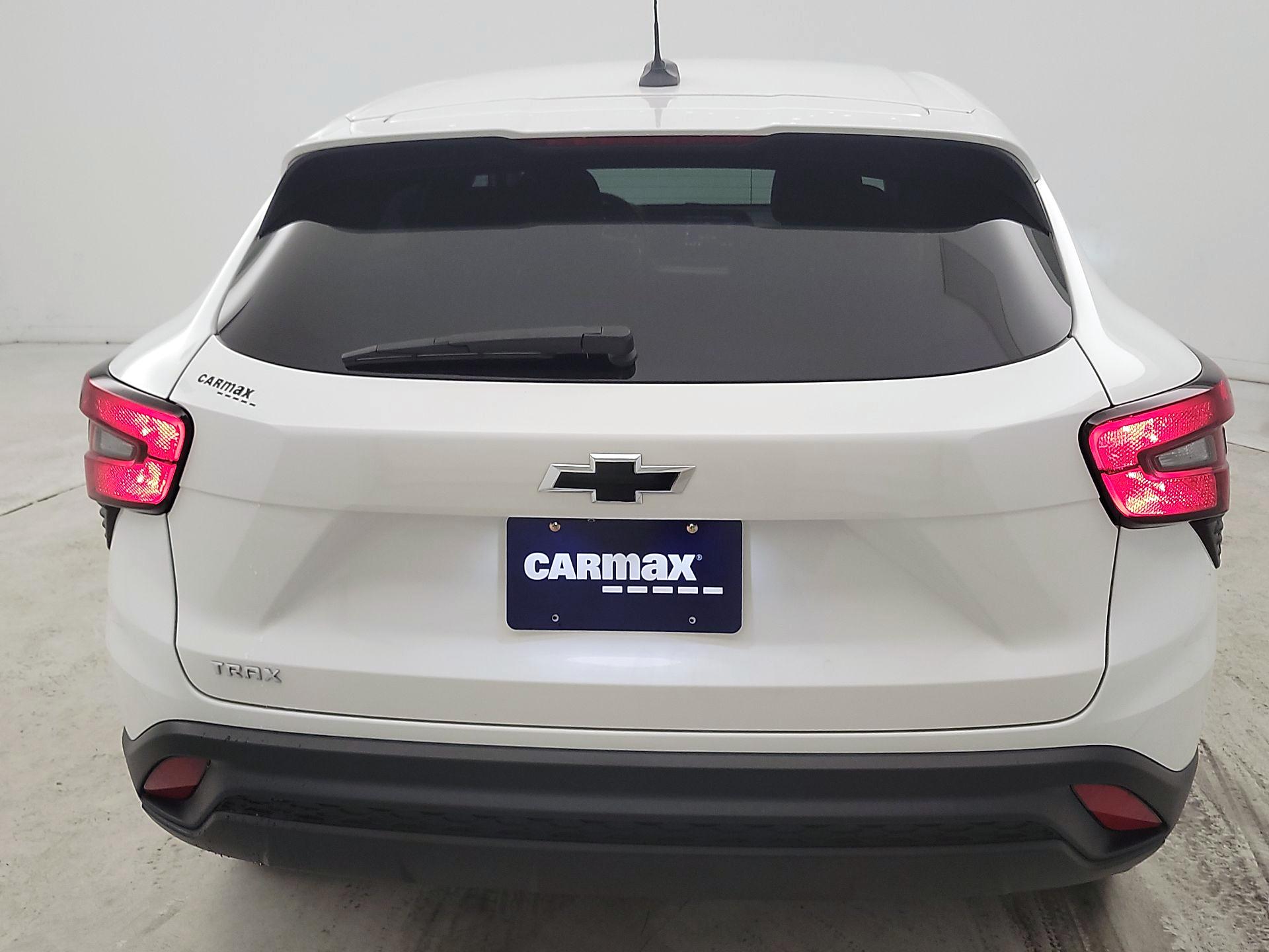 Thumbnail: 2024 Chevrolet Trax - 6