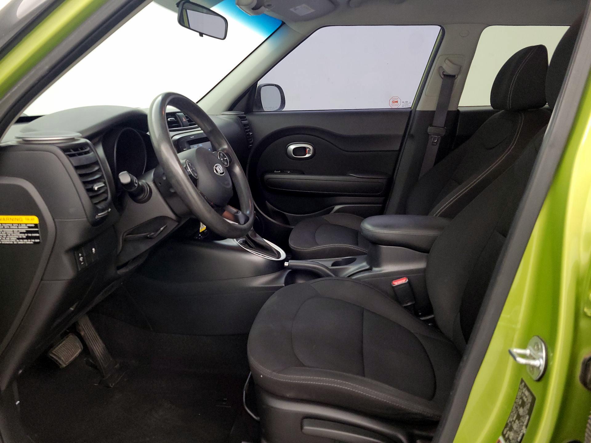 Thumbnail: 2019 Kia Soul - 11