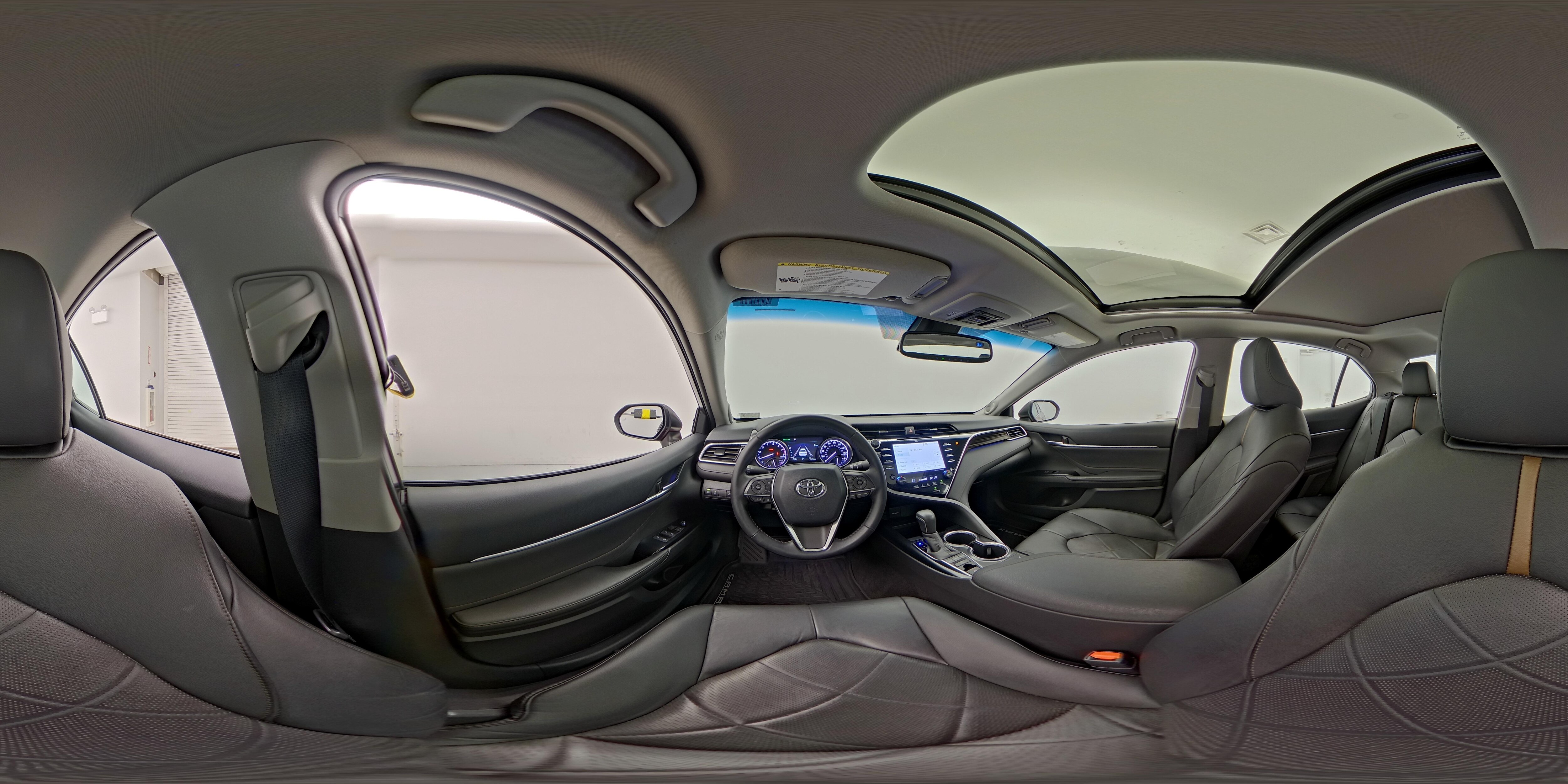 2018 Toyota Camry XLE - Photo 27