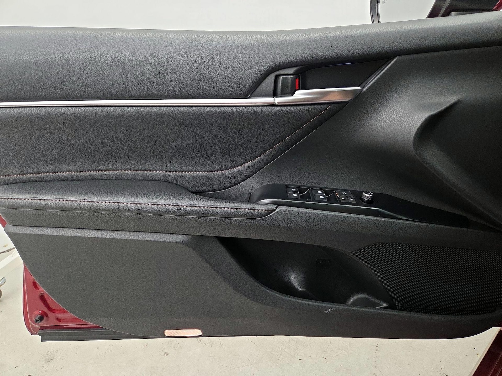 2018 Toyota Camry XLE - Photo 13