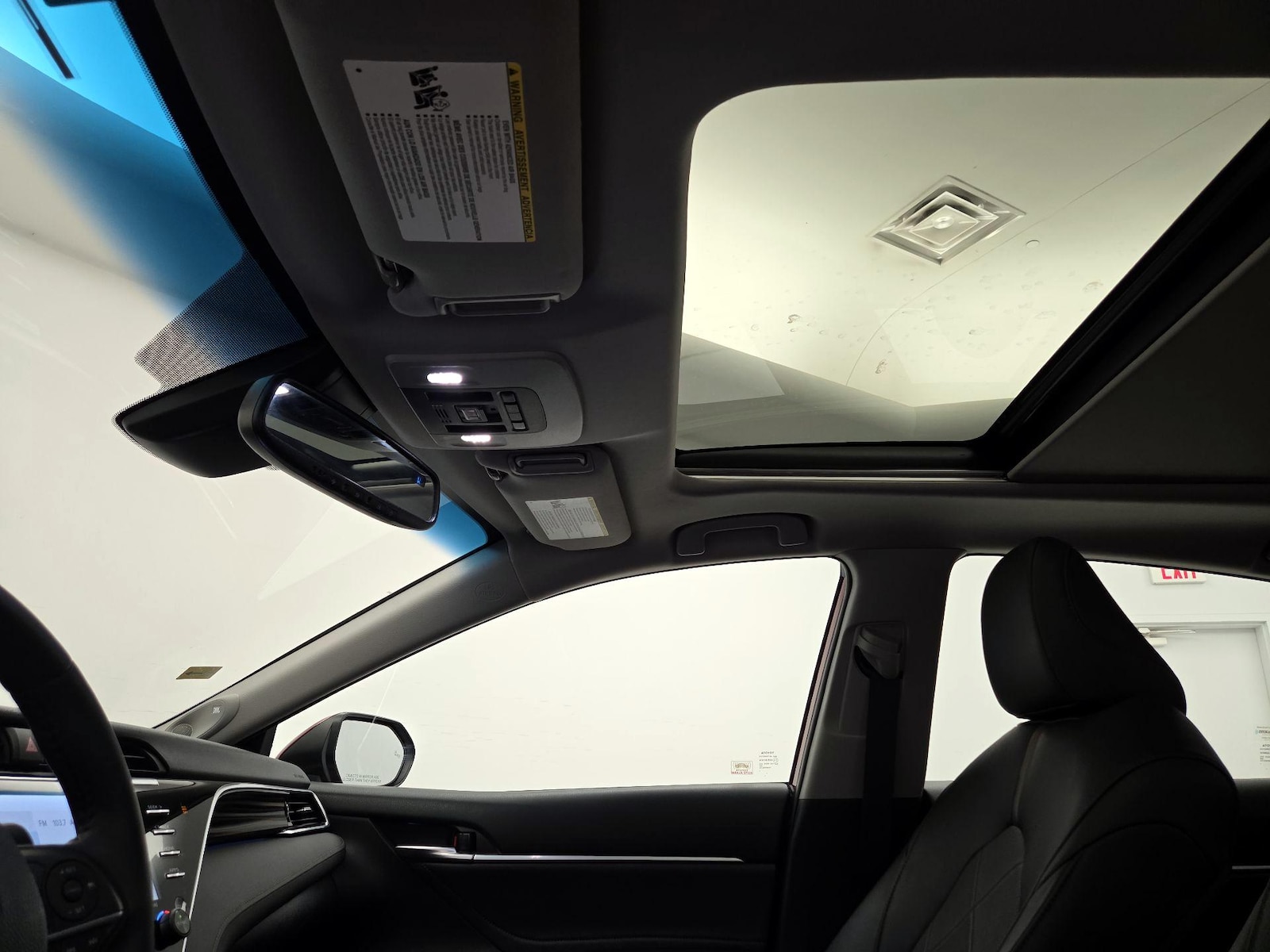 2018 Toyota Camry XLE - Photo 20