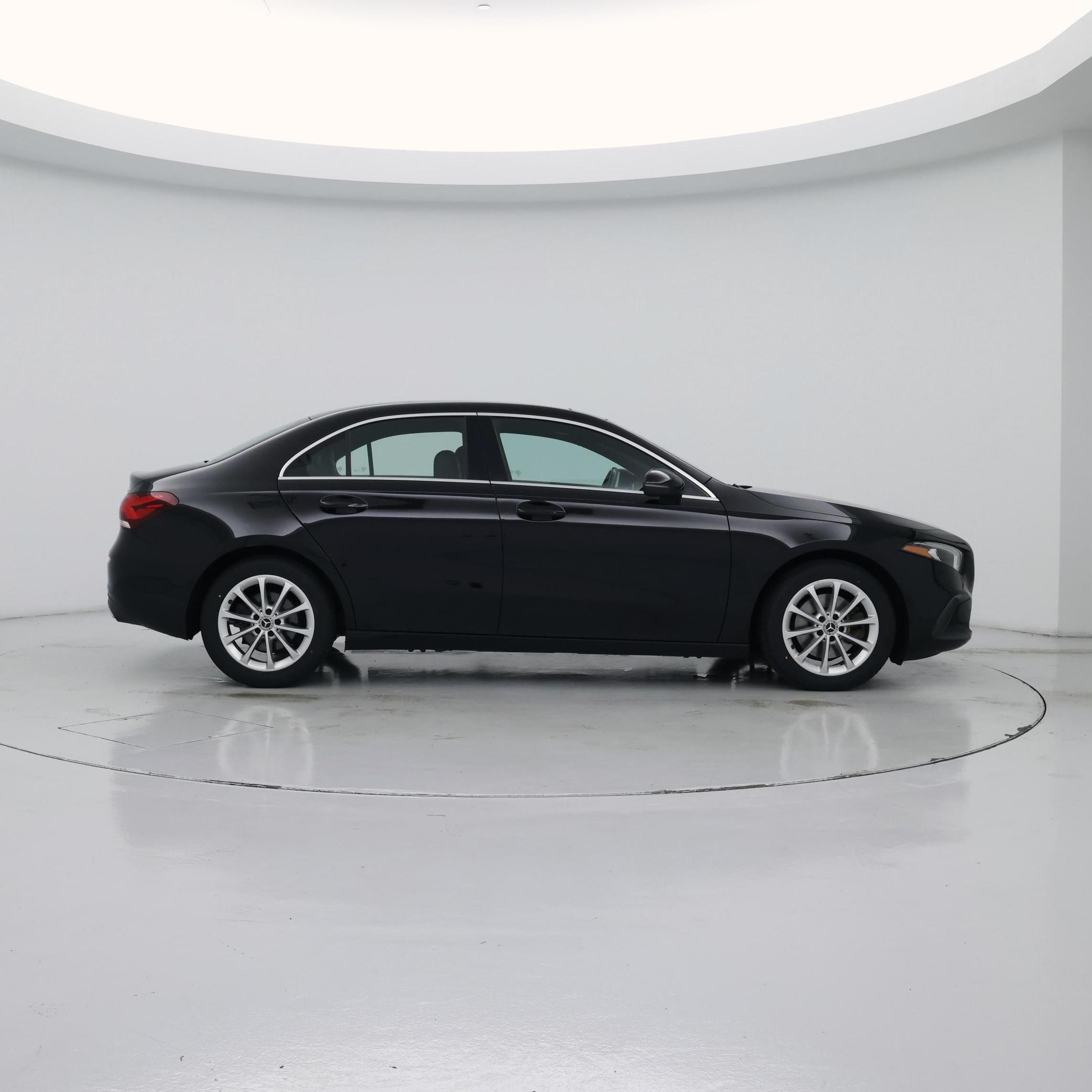 Thumbnail: 2021 Mercedes-Benz A-Class - 7