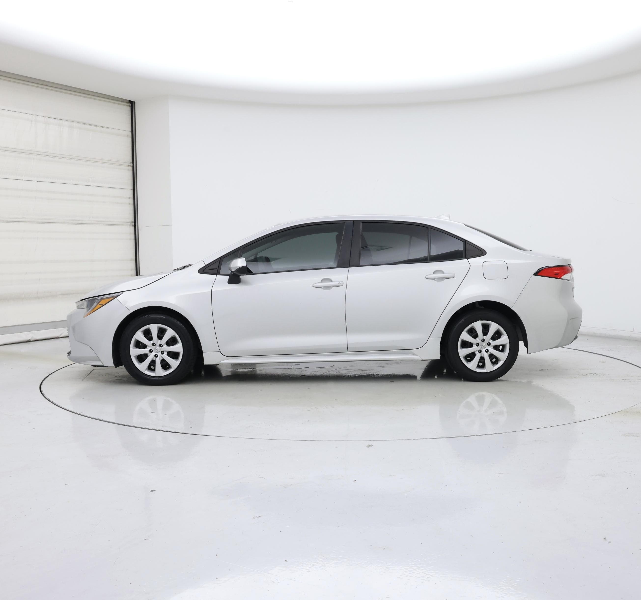Thumbnail: 2023 Toyota Corolla - 3