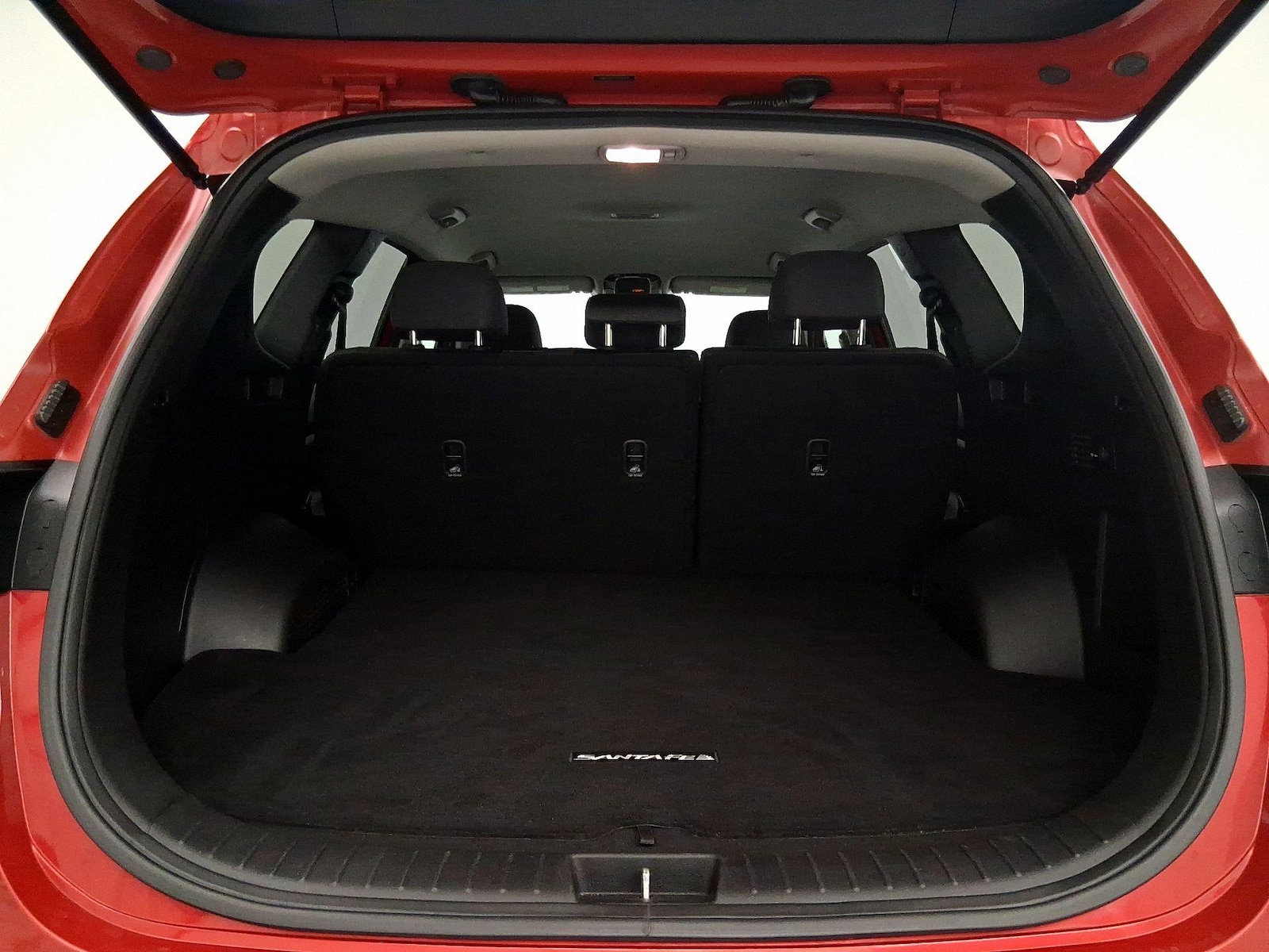 2021 Hyundai Santa Fe SE - Photo 21