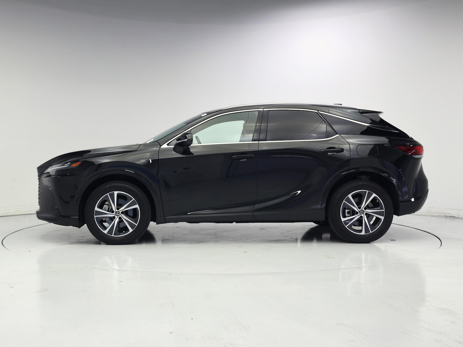 2025 Lexus RX 350 - Photo 4