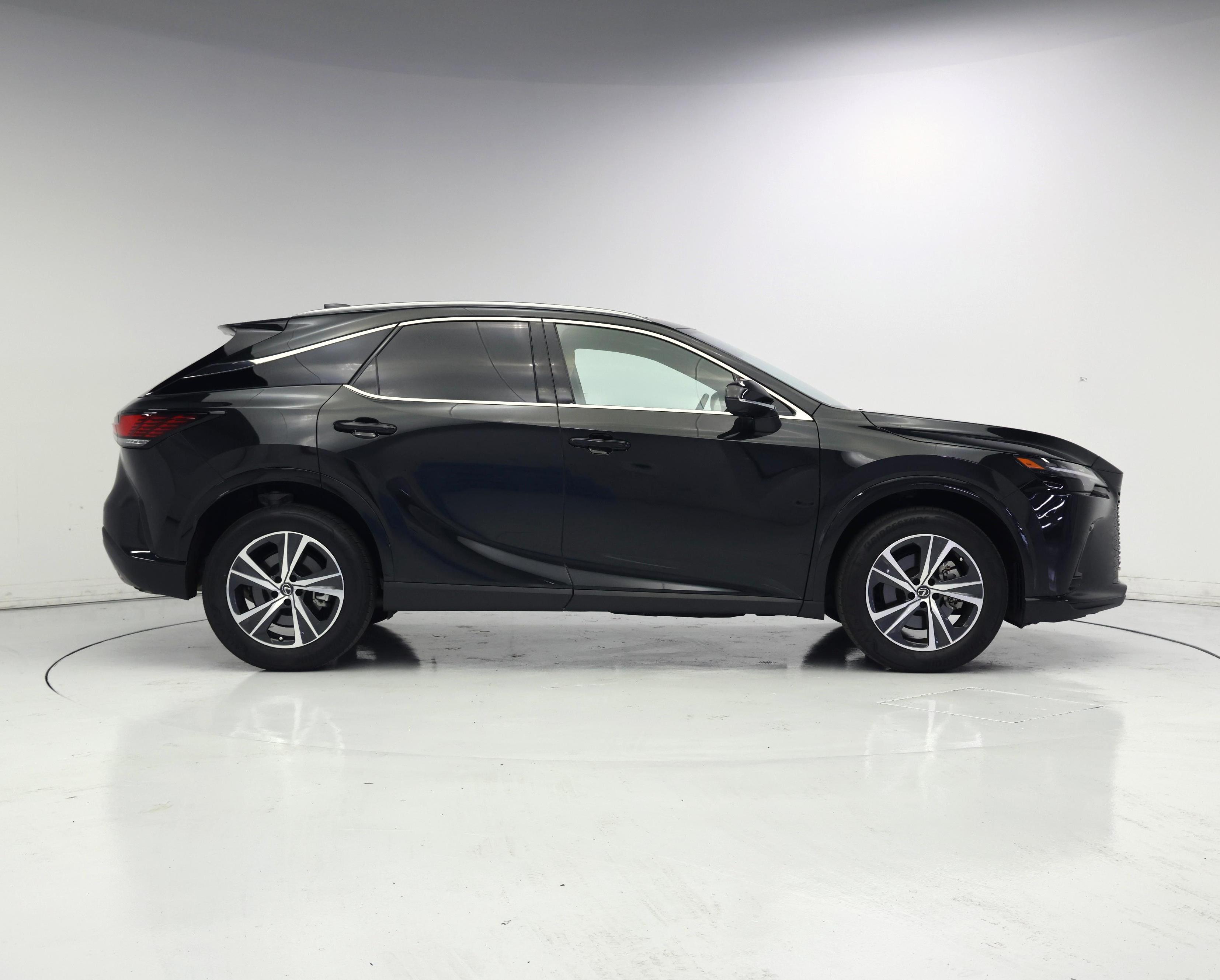 Thumbnail: 2025 Lexus RX - 7
