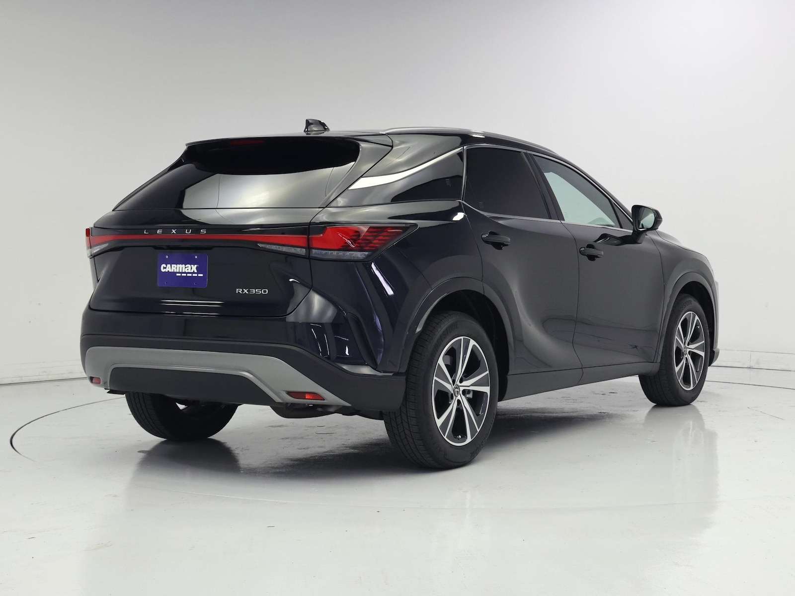 2025 Lexus RX 350 - Photo 9