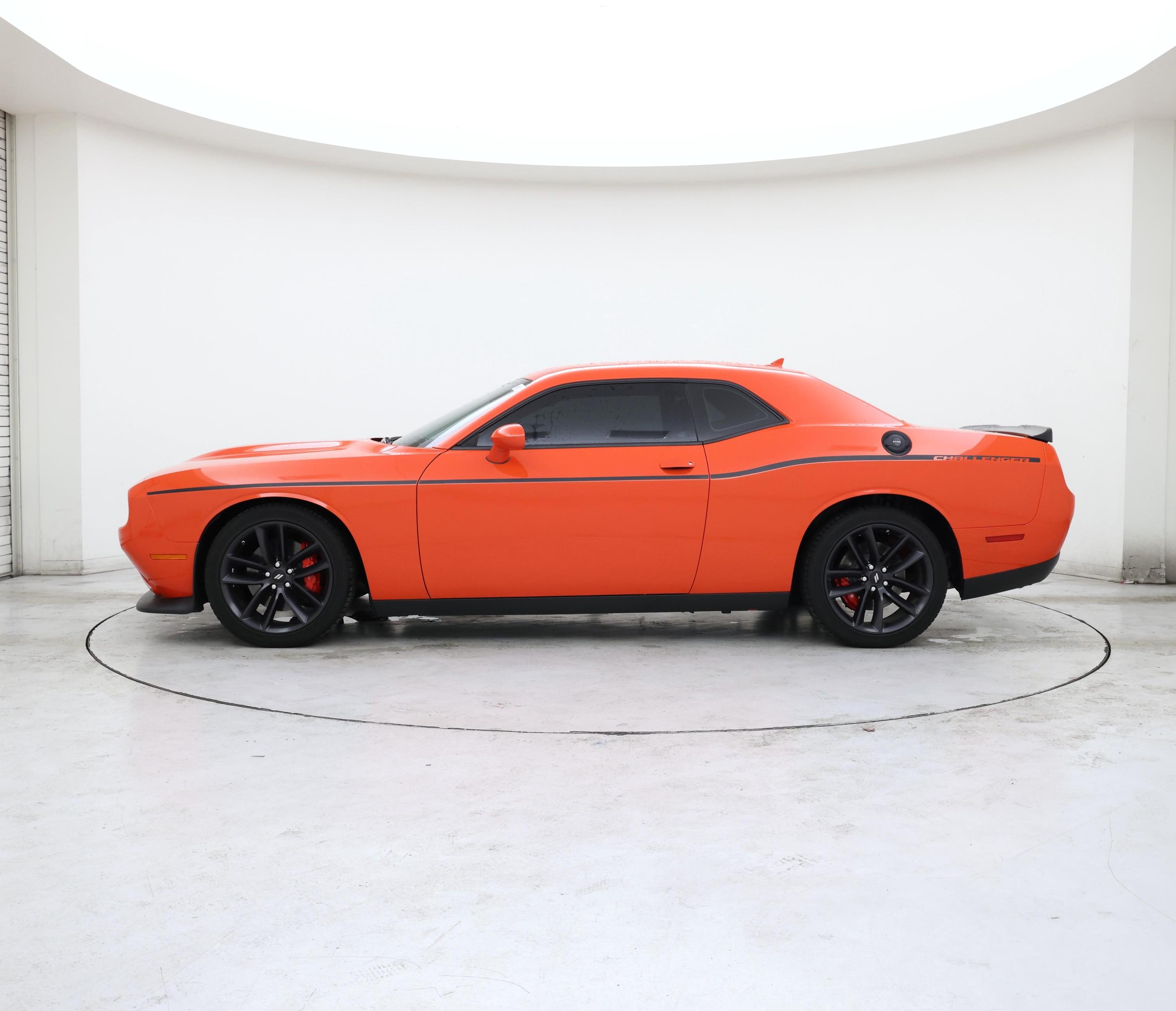 Thumbnail: 2022 Dodge Challenger - 3