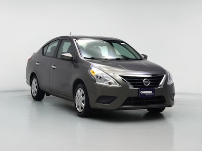 2016 Nissan Versa SV