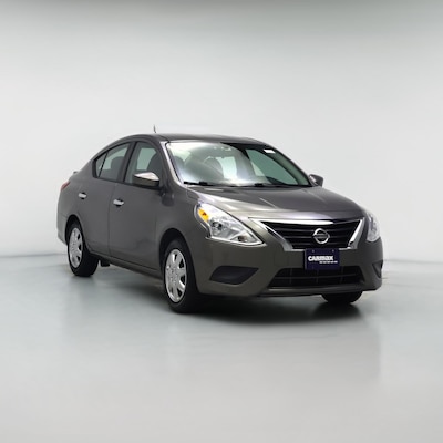 2016 Nissan Versa SV
