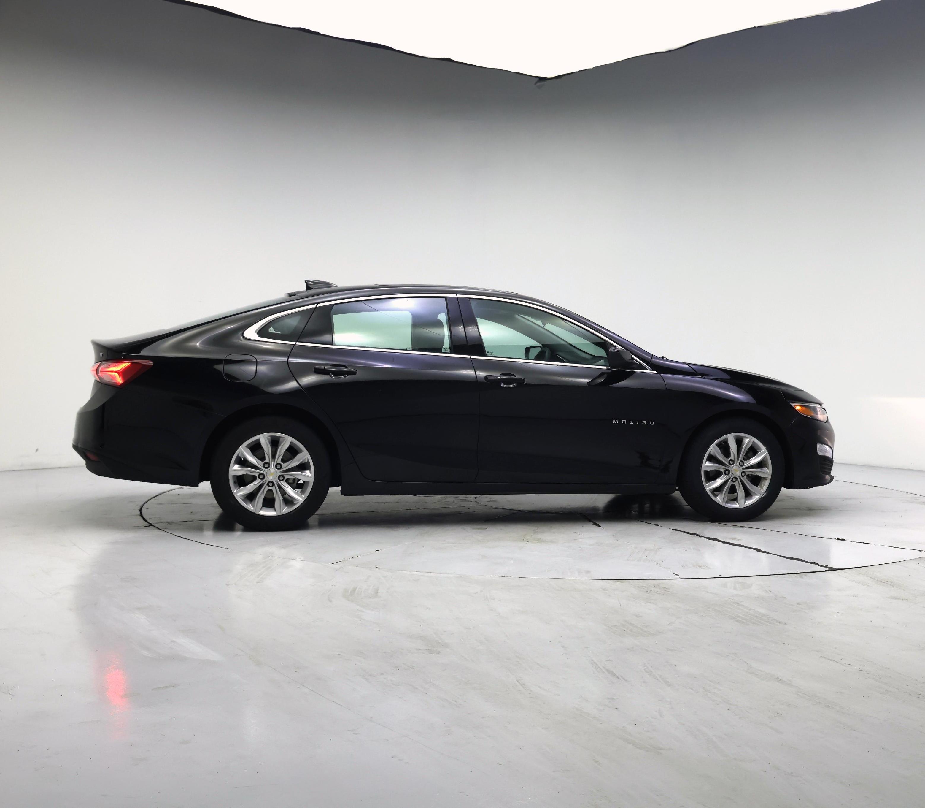 Thumbnail: 2022 Chevrolet Malibu - 7