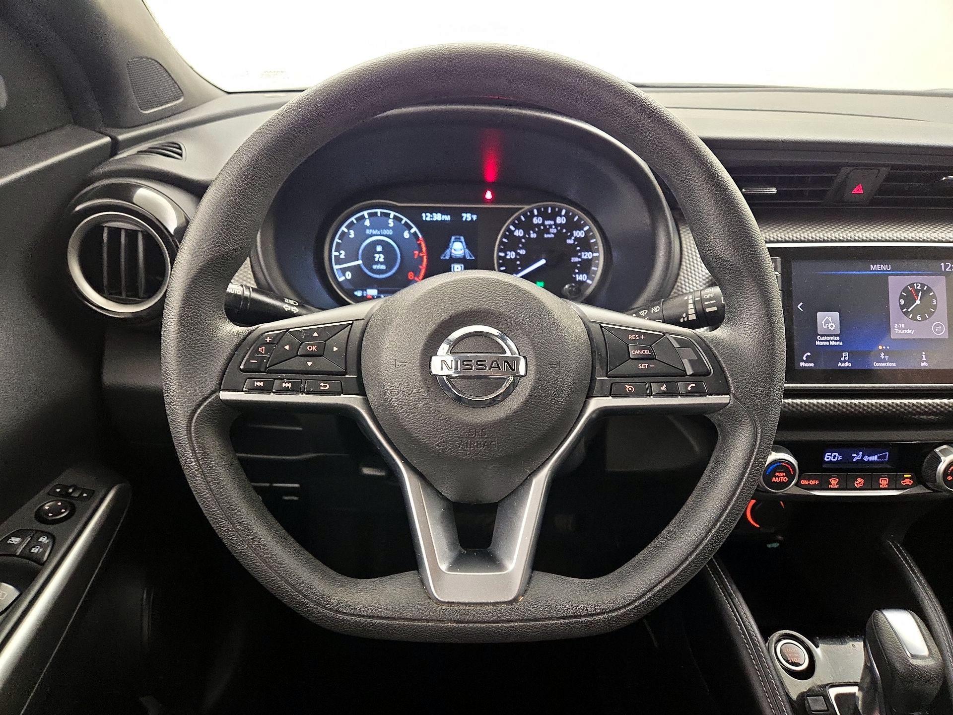 Thumbnail: 2020 Nissan Kicks - 10