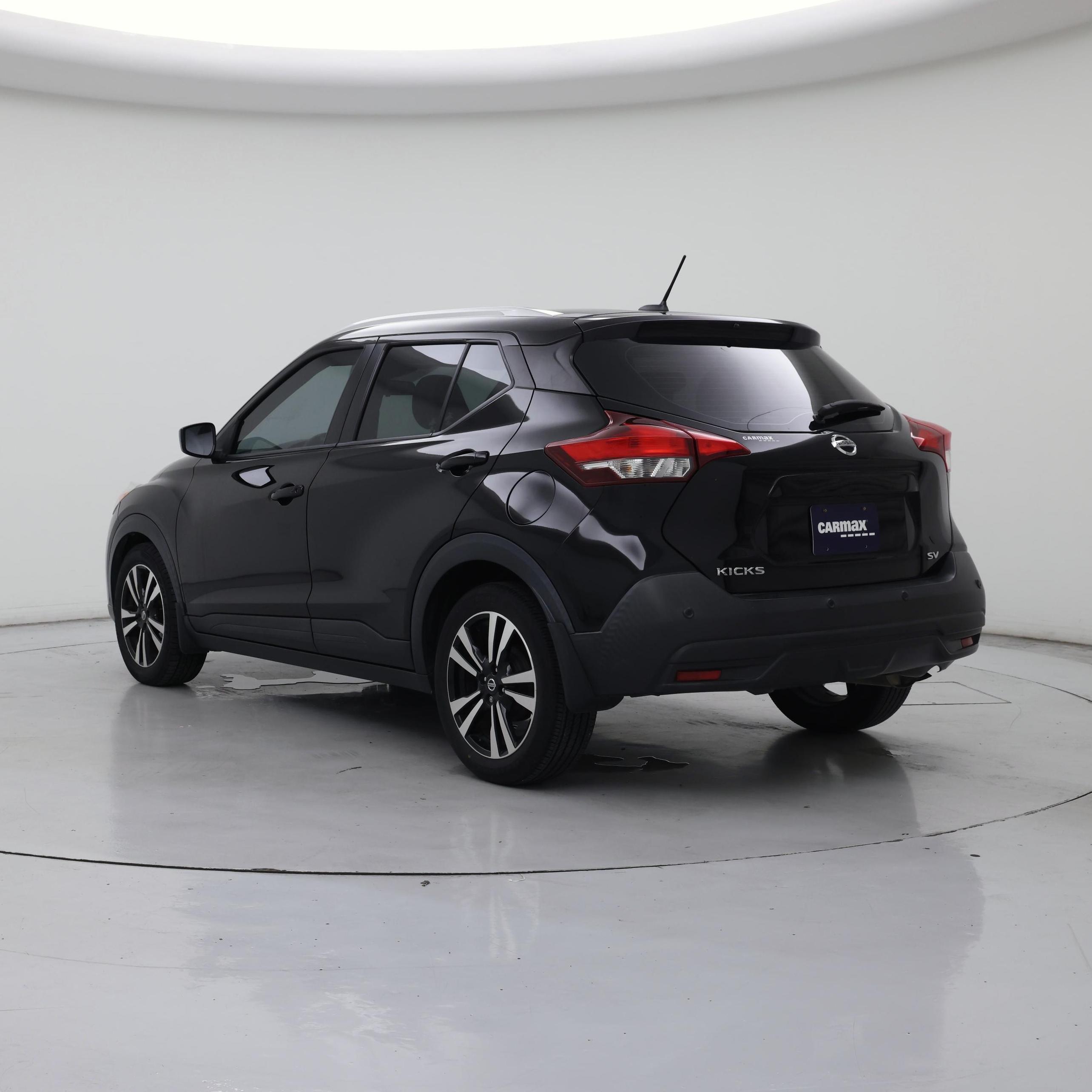 Thumbnail: 2020 Nissan Kicks - 2