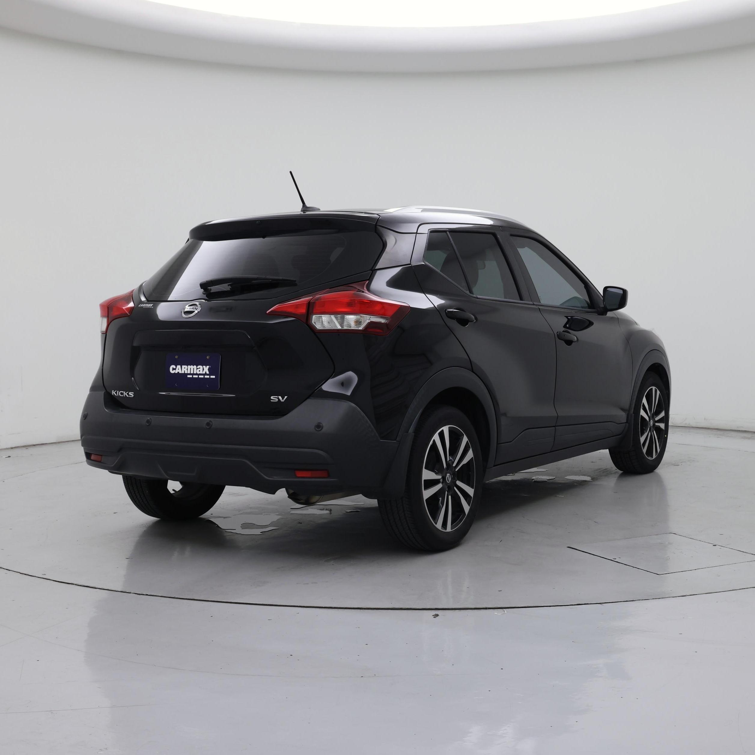 Thumbnail: 2020 Nissan Kicks - 8
