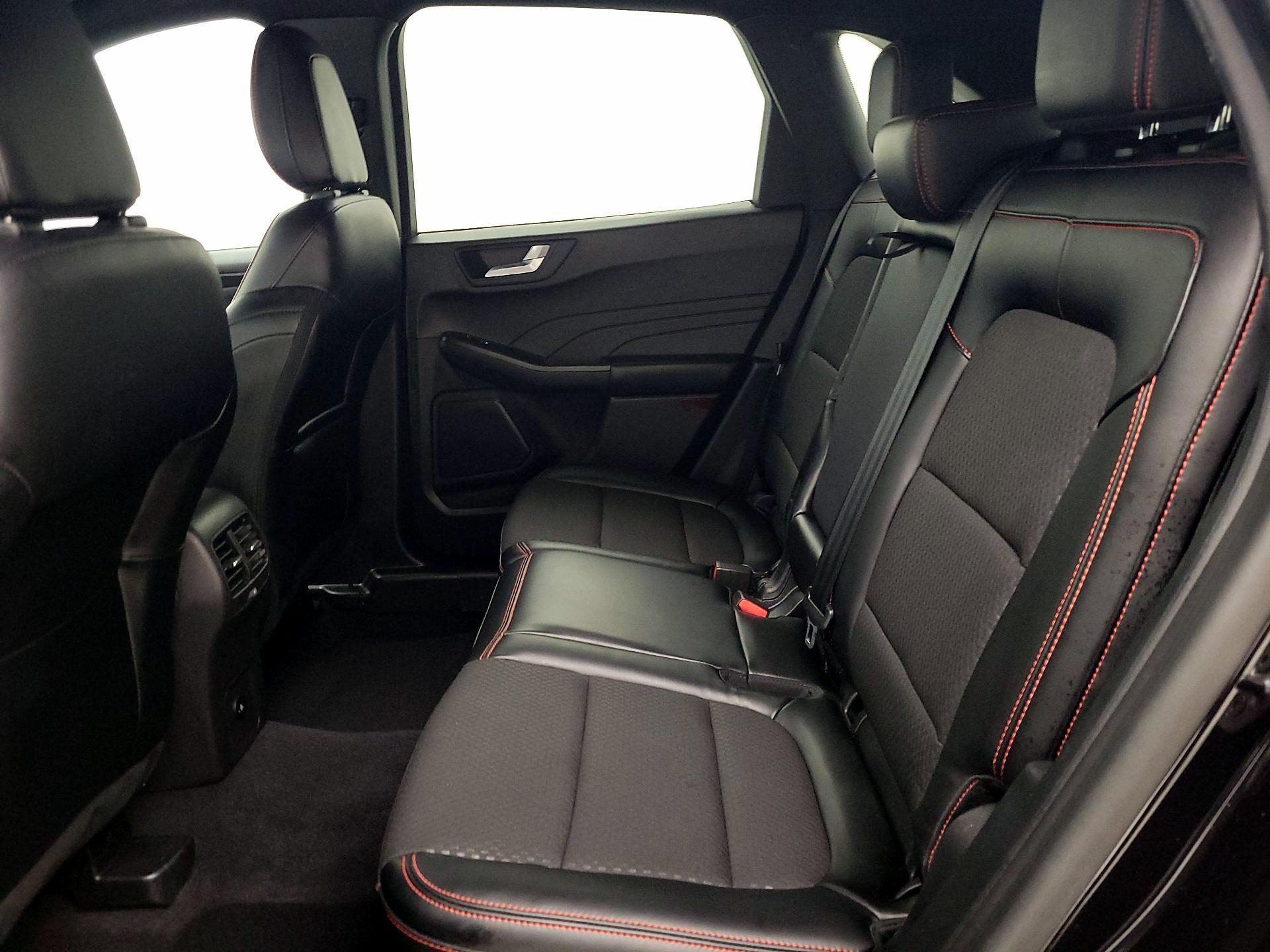 Thumbnail: 2023 Ford Escape - 20