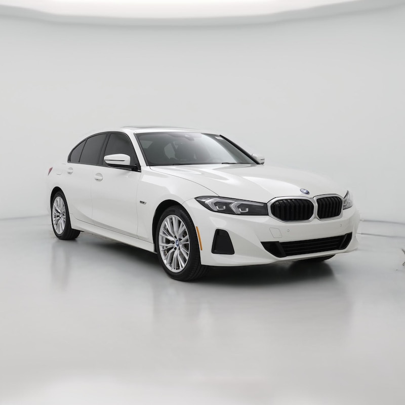 2023 BMW 330 Plug In Hybrid xDrive30e