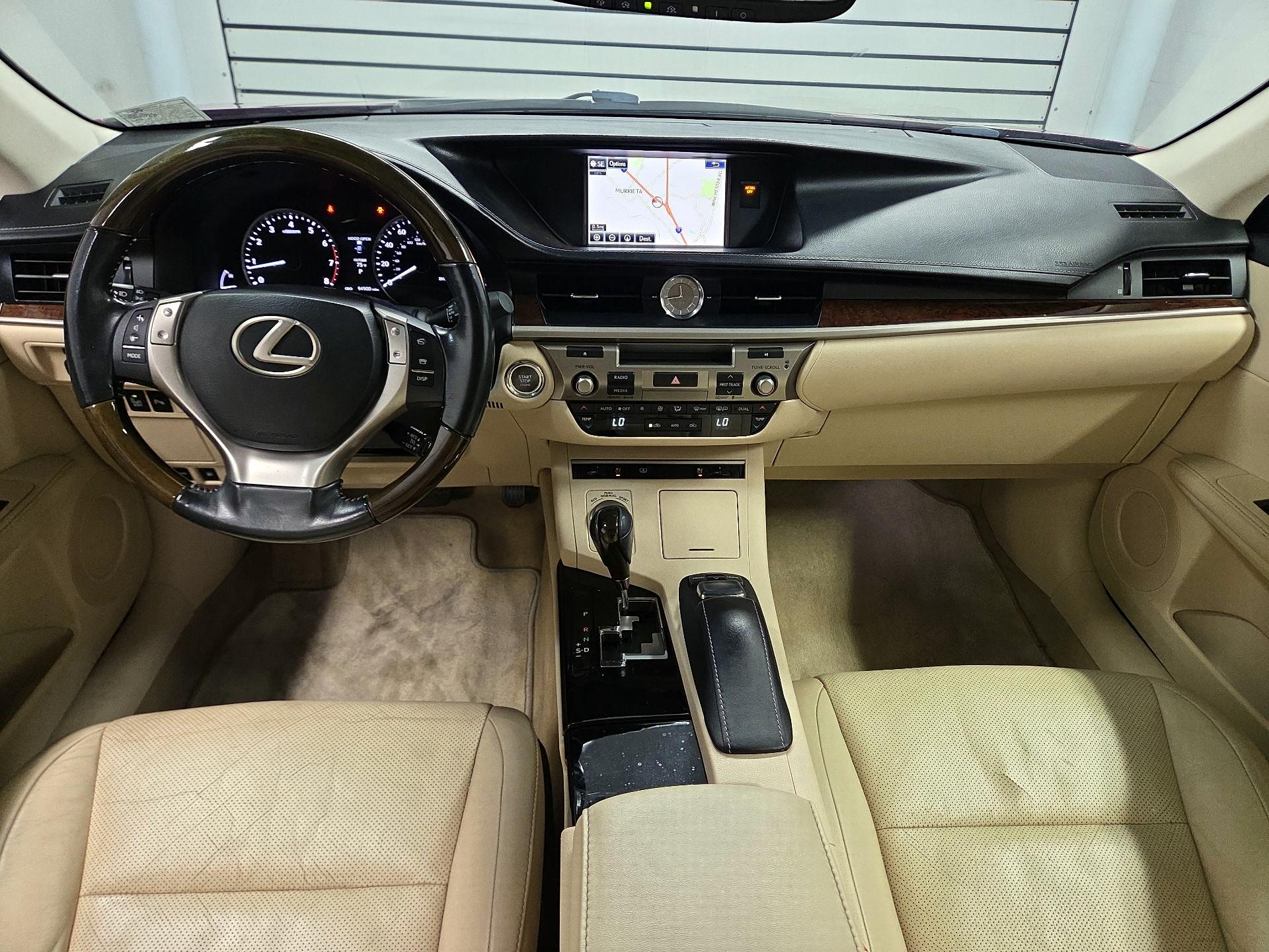 Thumbnail: 2015 Lexus ES - 9