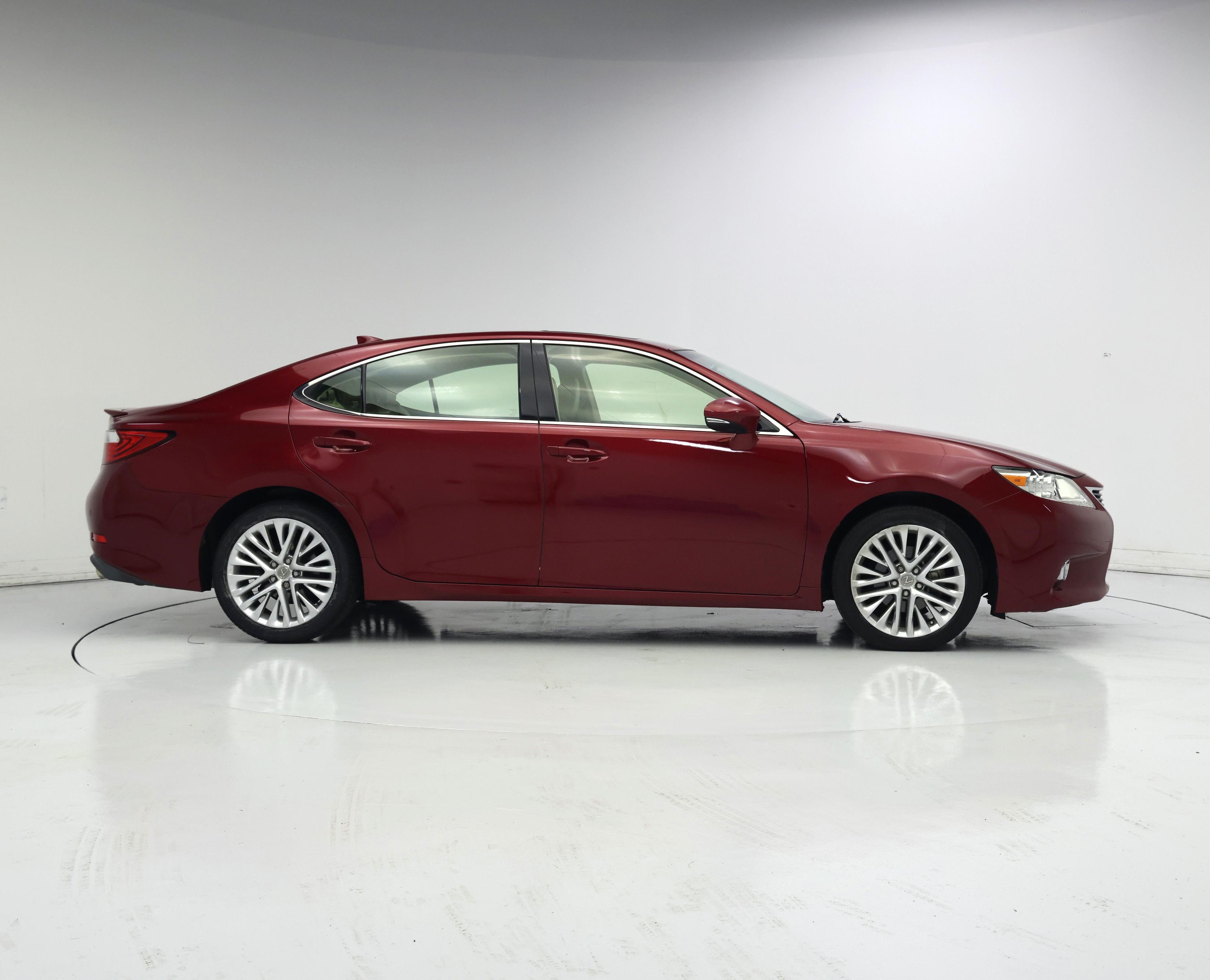 Thumbnail: 2015 Lexus ES - 7
