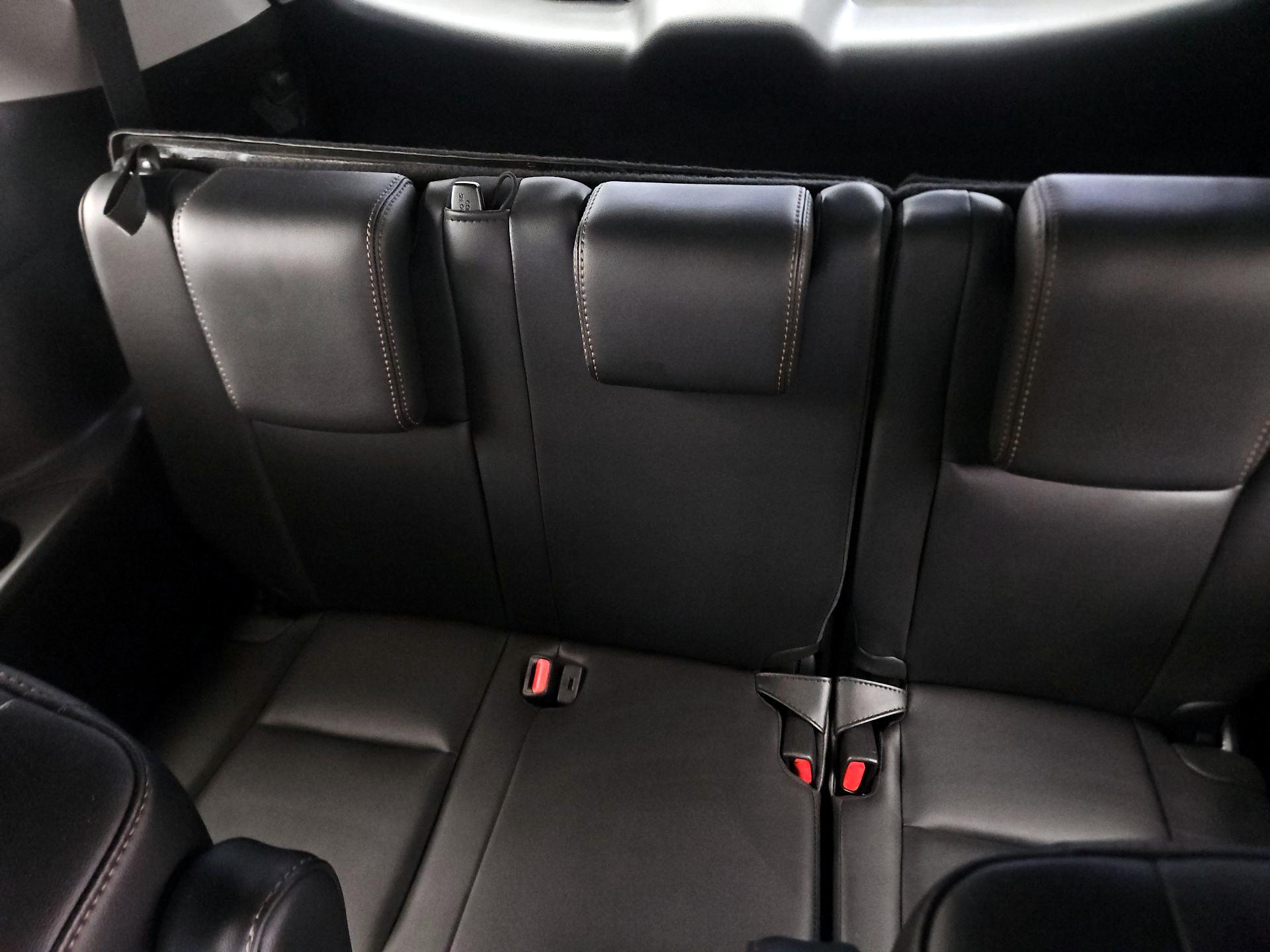 Thumbnail: 2018 Toyota Highlander - 19