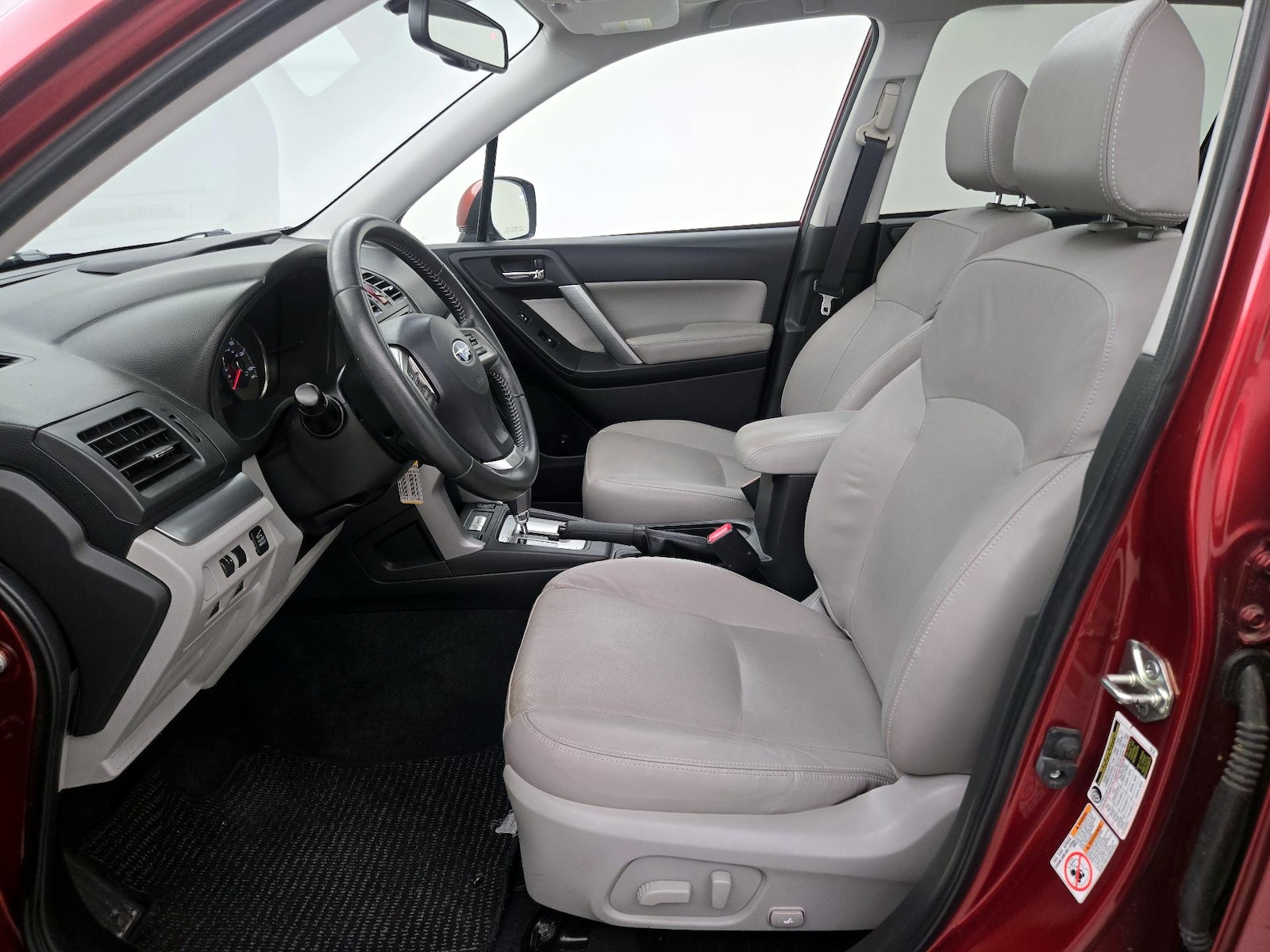 2015 Subaru Forester i Limited - Photo 12