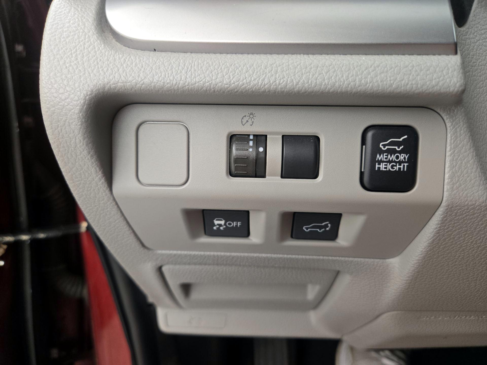 Thumbnail: 2015 Subaru Forester - 13