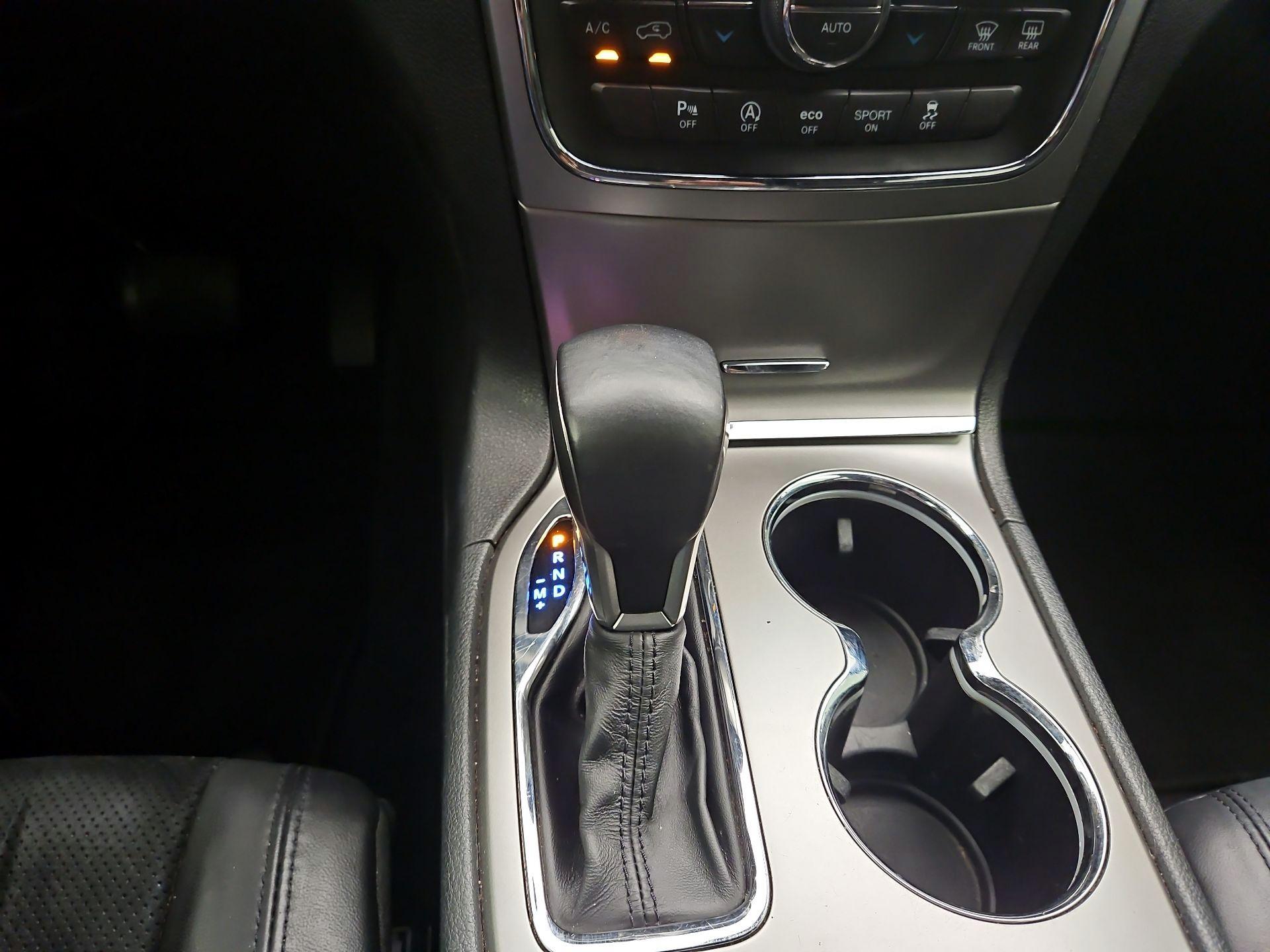 Thumbnail: 2018 Jeep Grand Cherokee - 18
