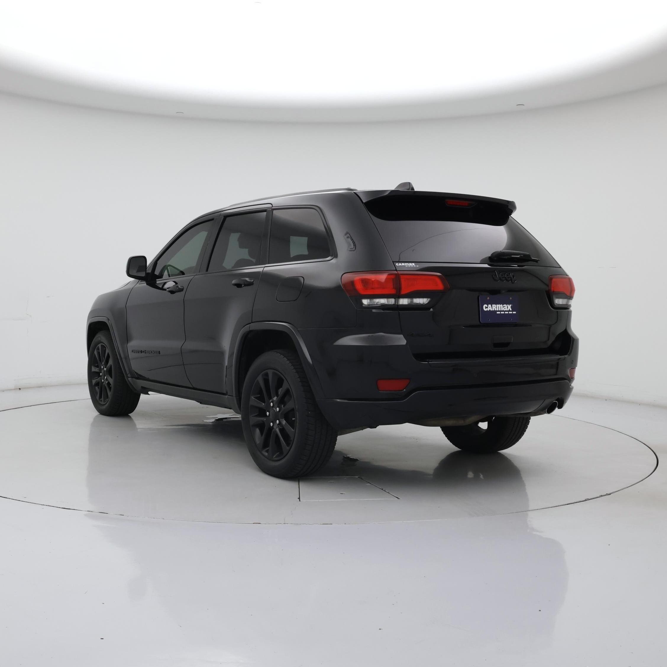 Thumbnail: 2018 Jeep Grand Cherokee - 2