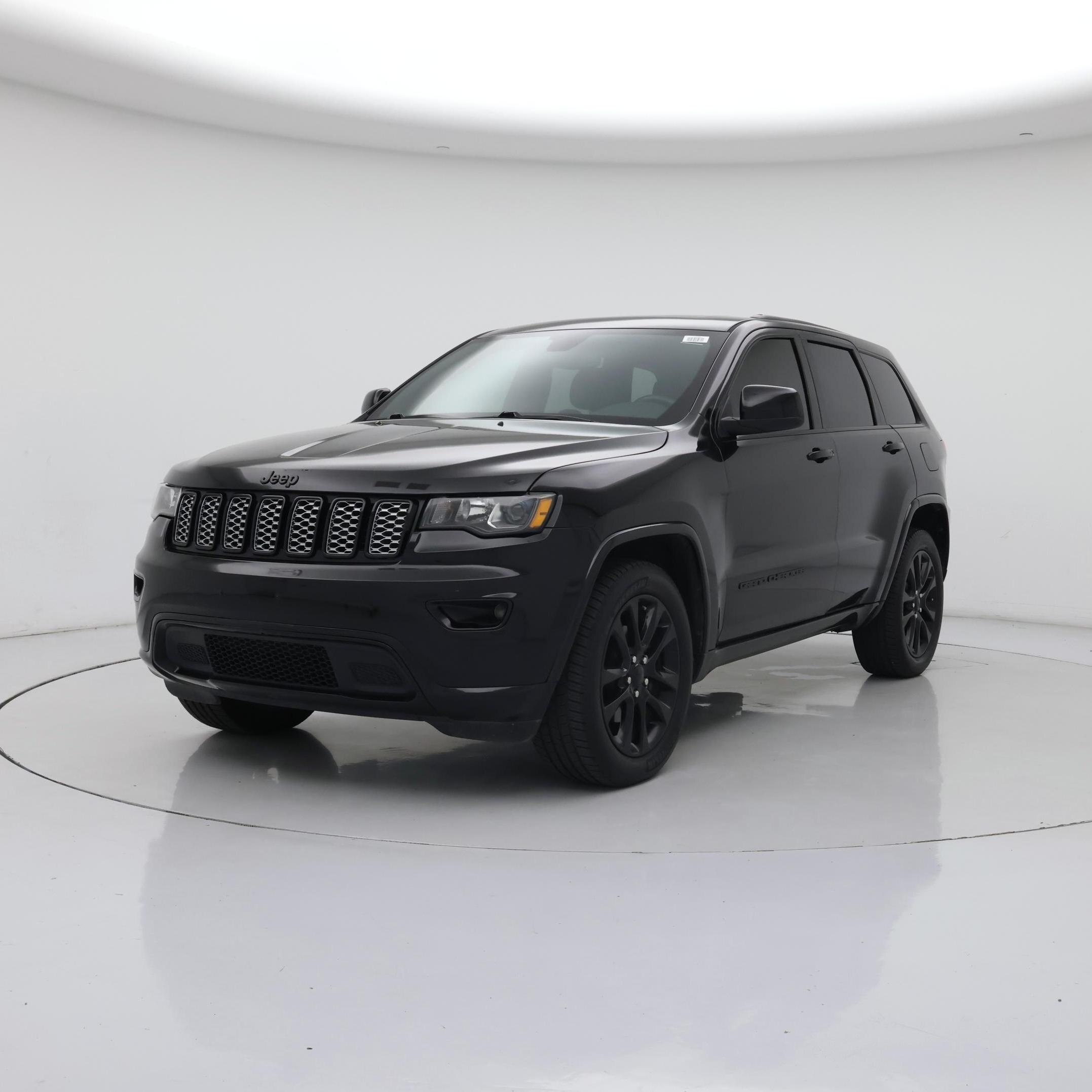 Thumbnail: 2018 Jeep Grand Cherokee - 4