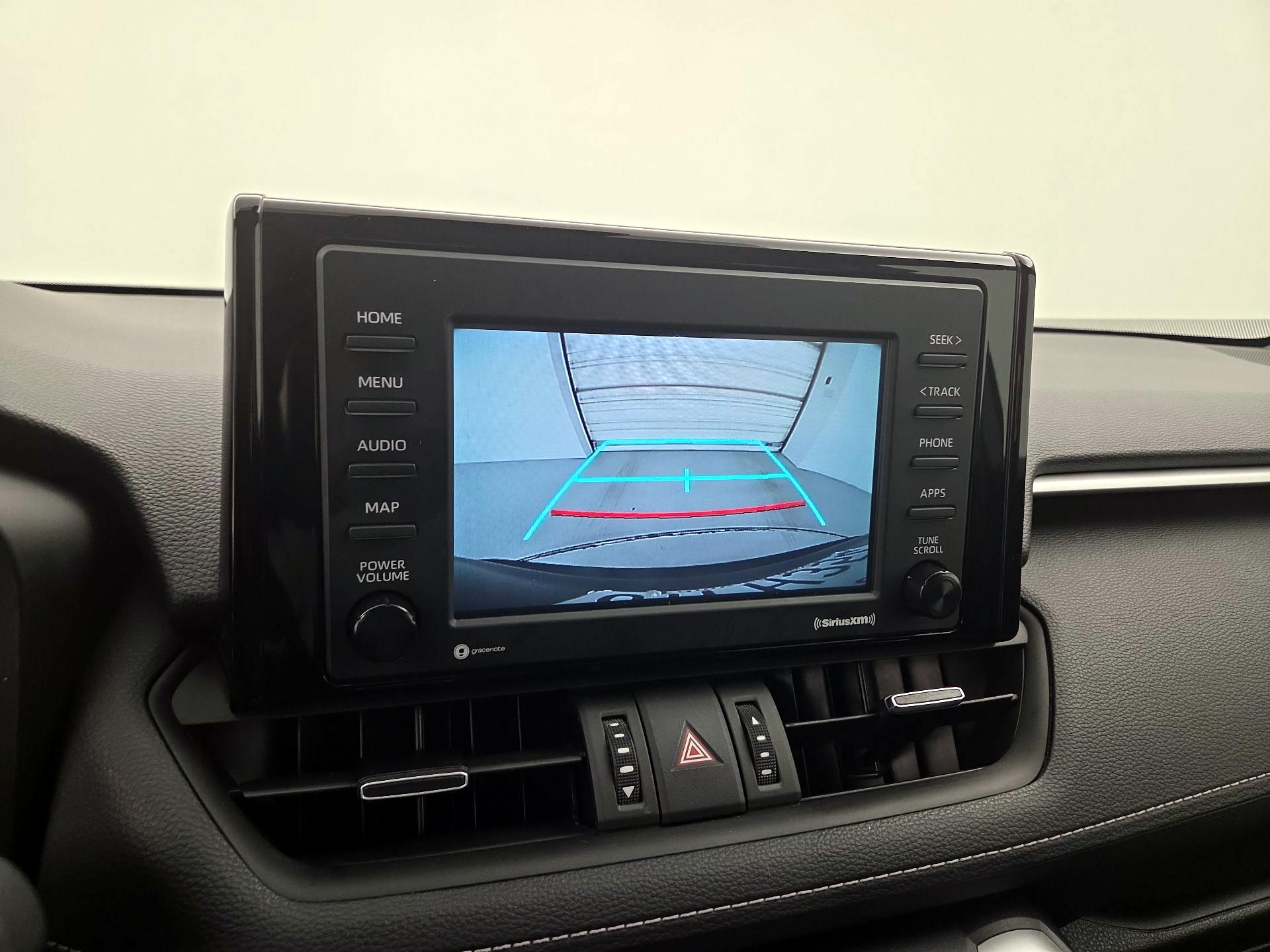 Thumbnail: 2021 Toyota RAV4 - 14