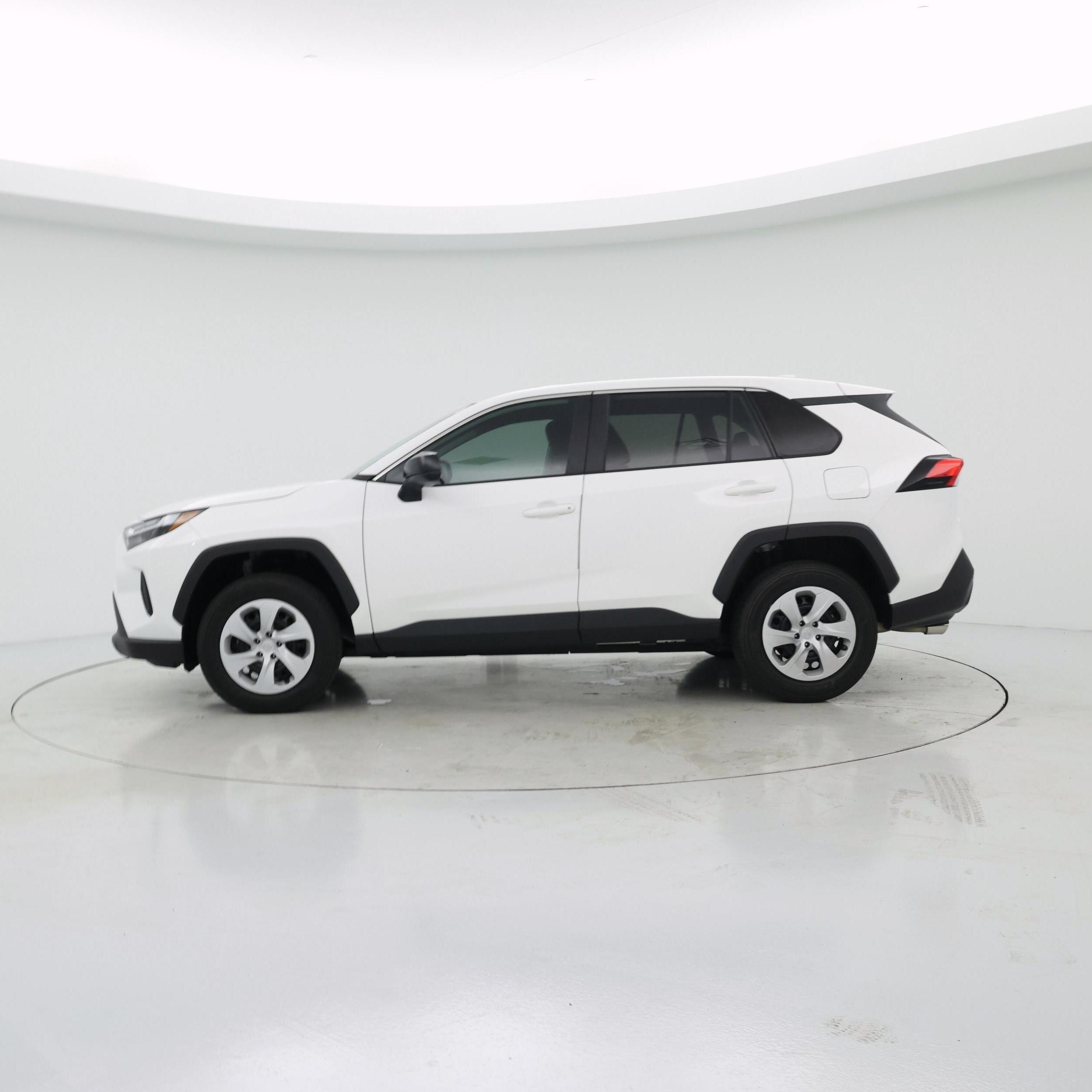 Thumbnail: 2025 Toyota RAV4 - 3
