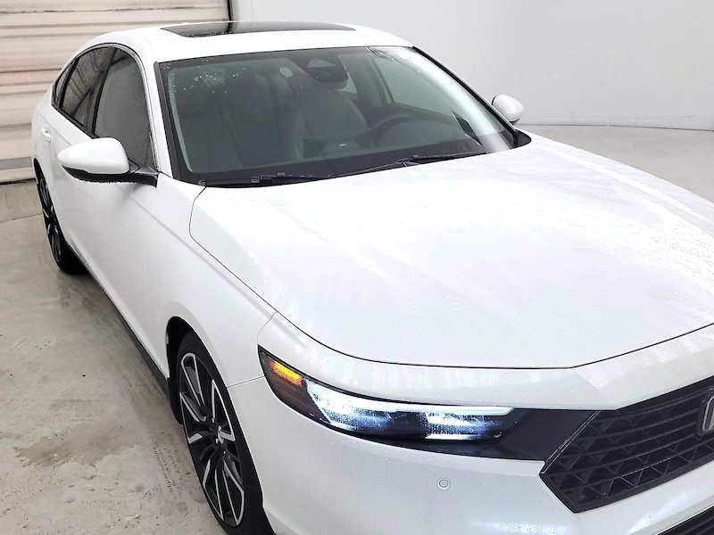 2023 Honda Accord Hybrid Touring