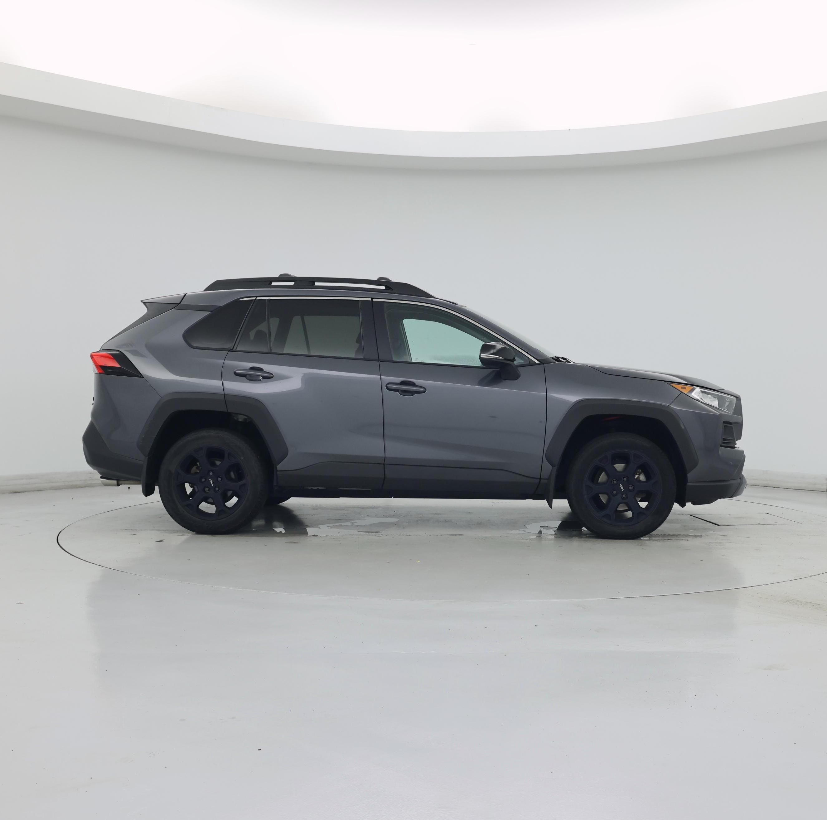 Thumbnail: 2020 Toyota RAV4 - 7