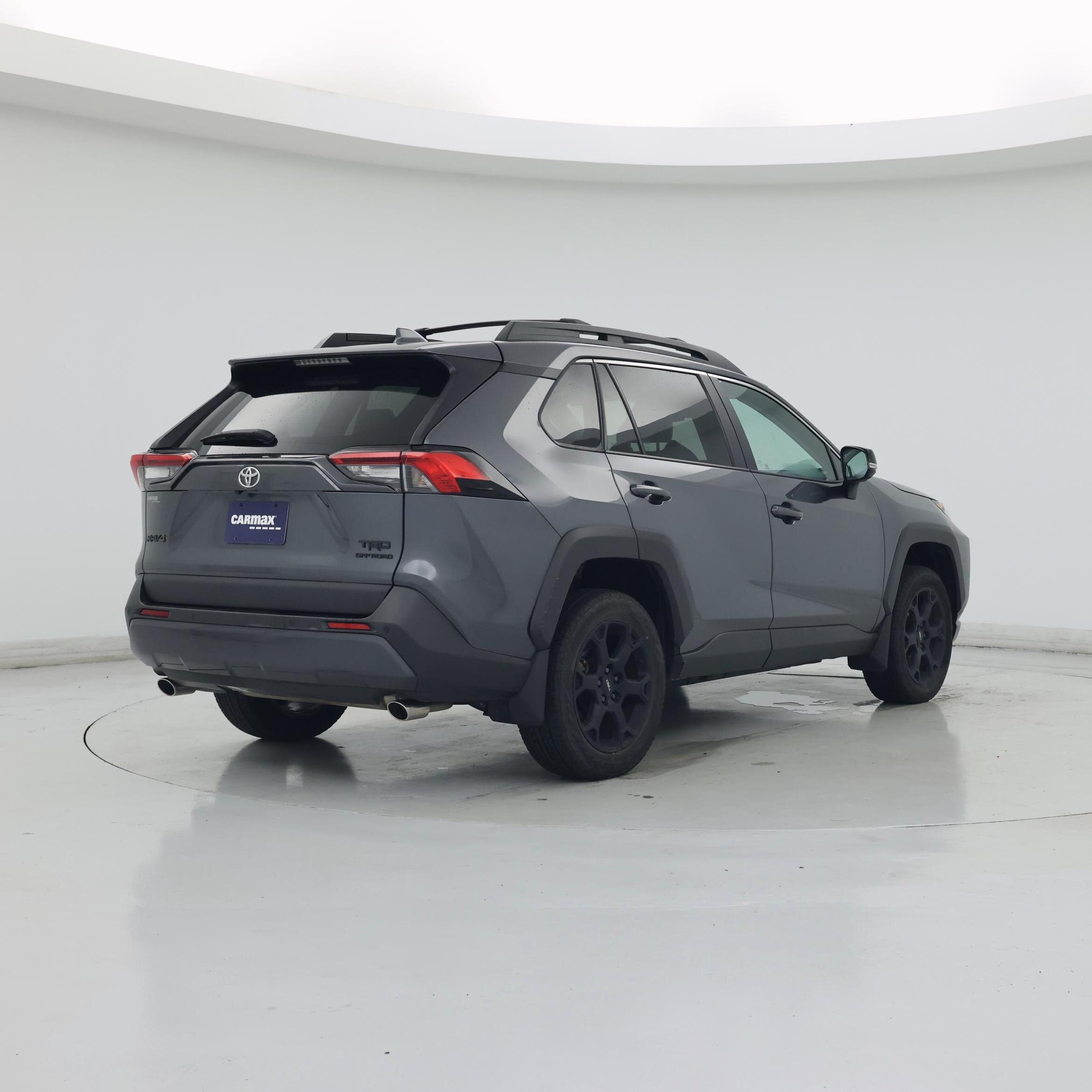 Thumbnail: 2020 Toyota RAV4 - 8
