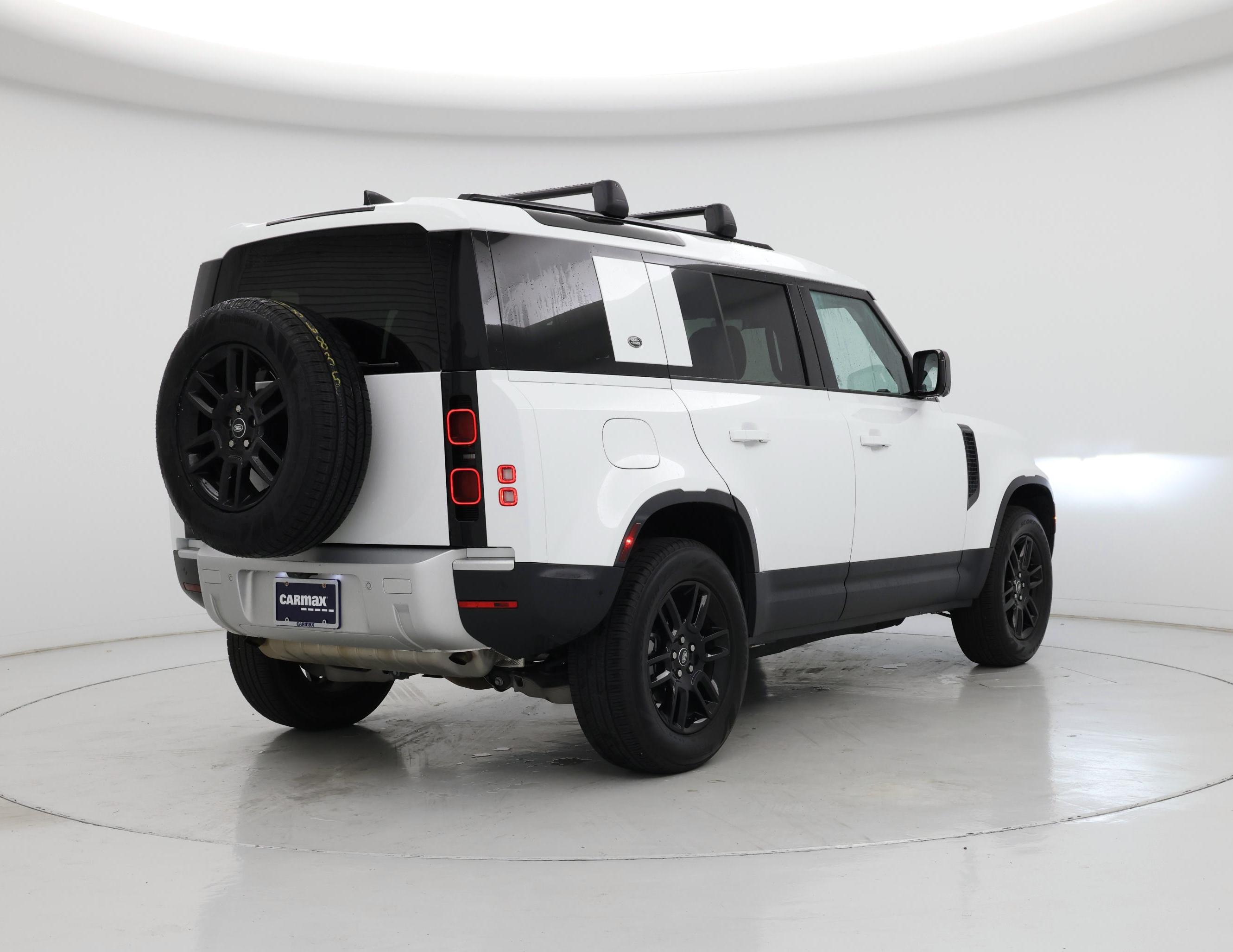Thumbnail: 2024 Land Rover Defender - 8