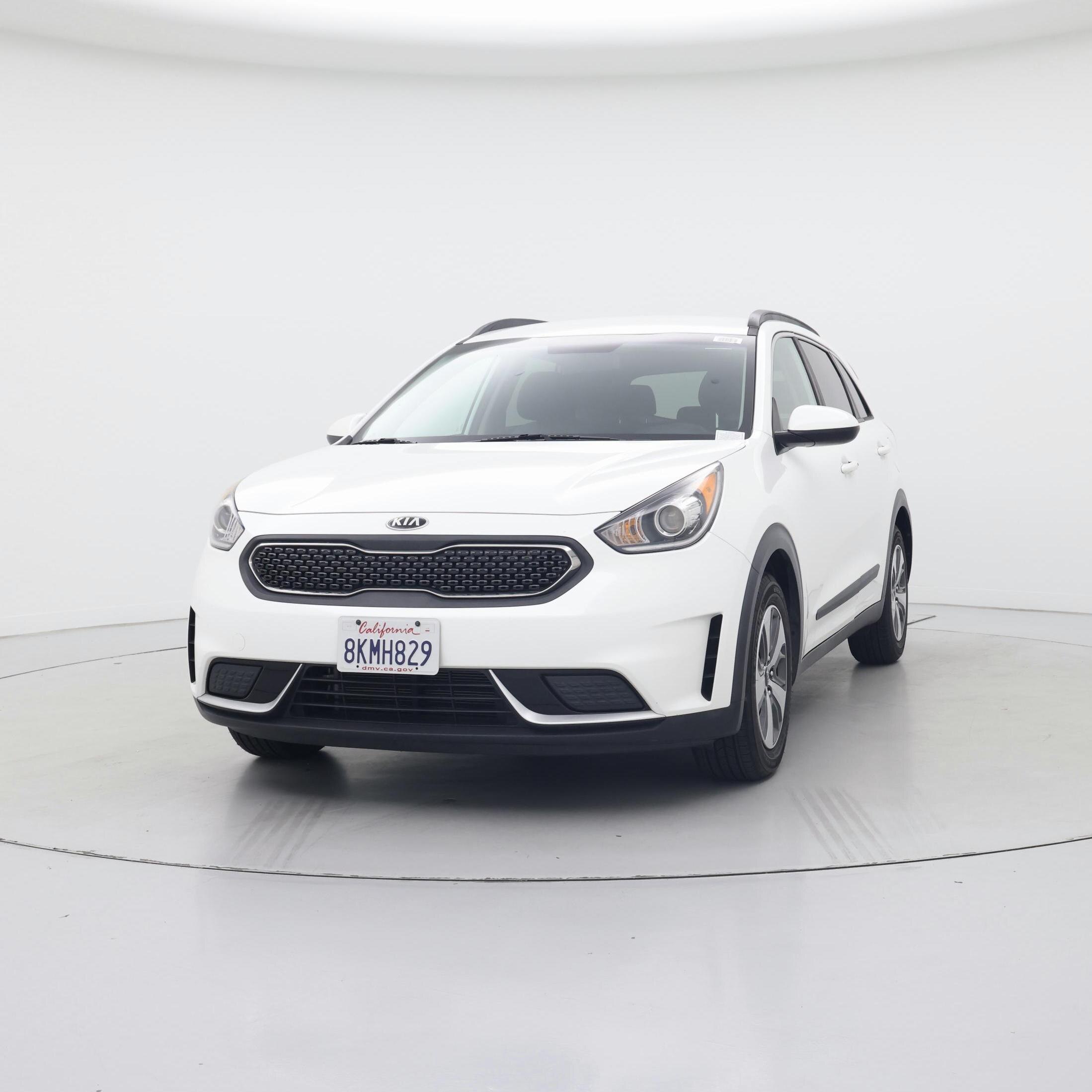 Thumbnail: 2019 Kia Niro - 4