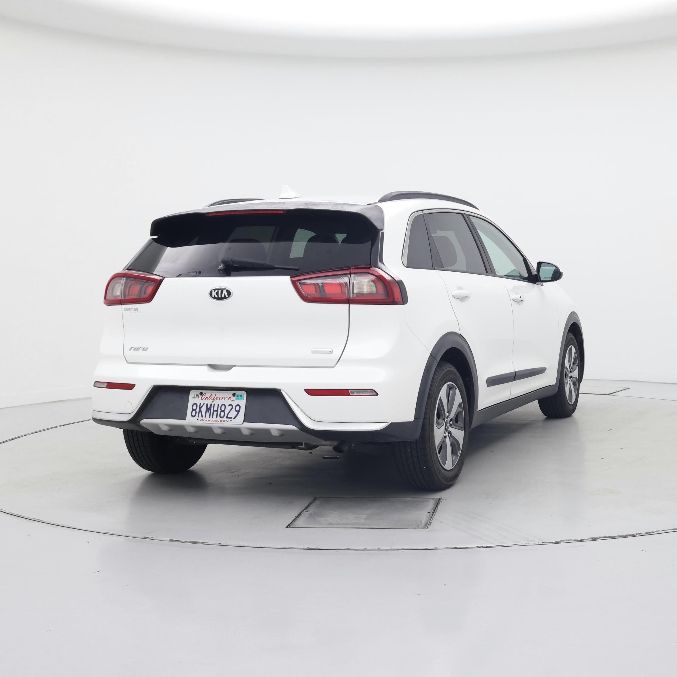 Thumbnail: 2019 Kia Niro - 8