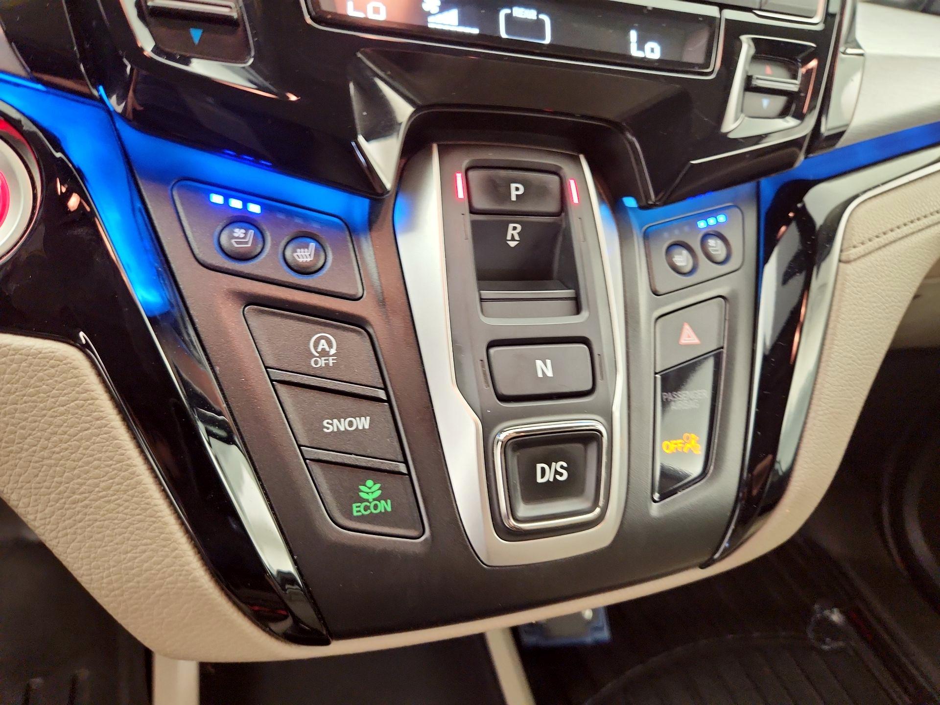 Thumbnail: 2020 Honda Odyssey - 17
