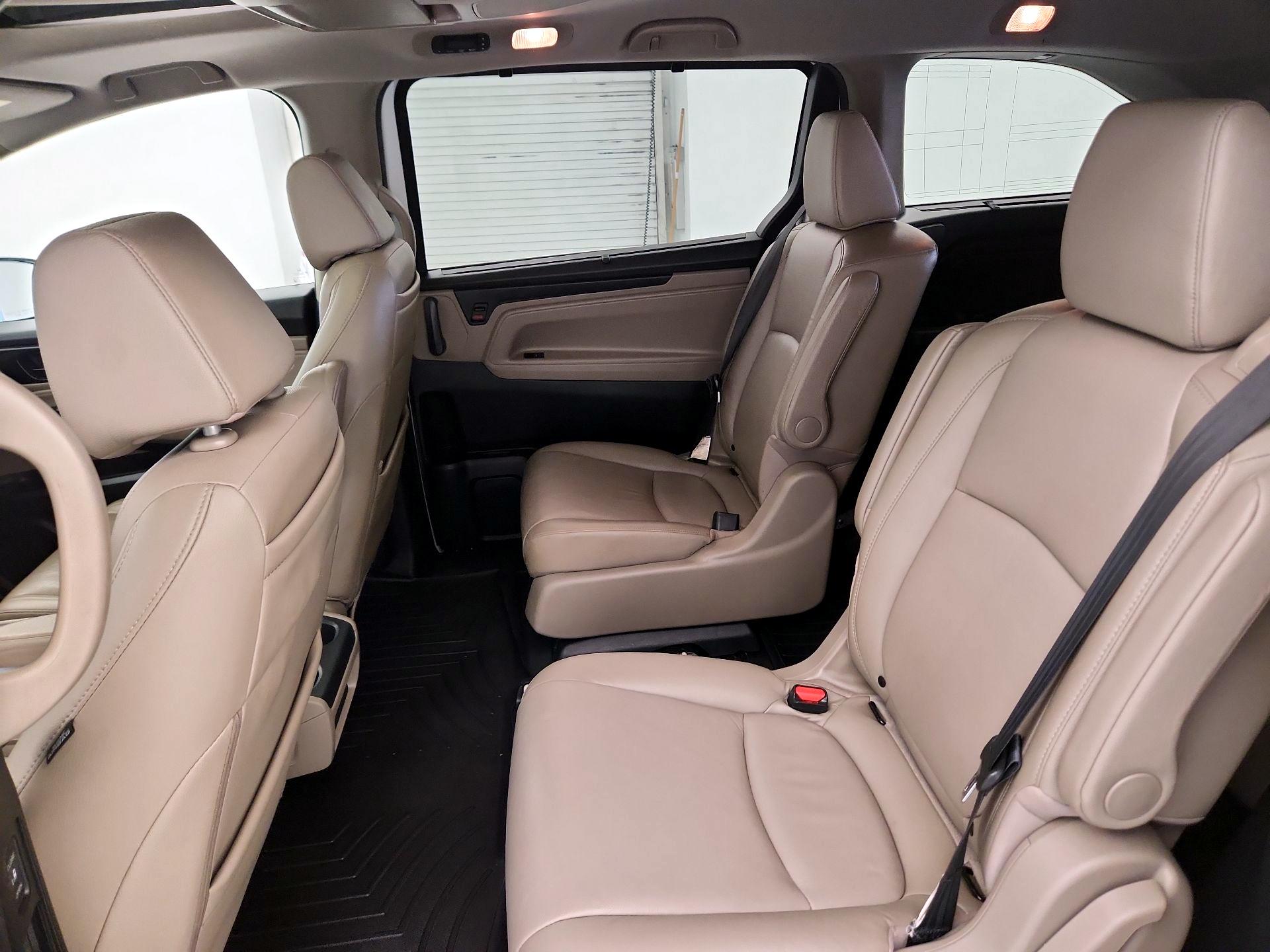 Thumbnail: 2020 Honda Odyssey - 20