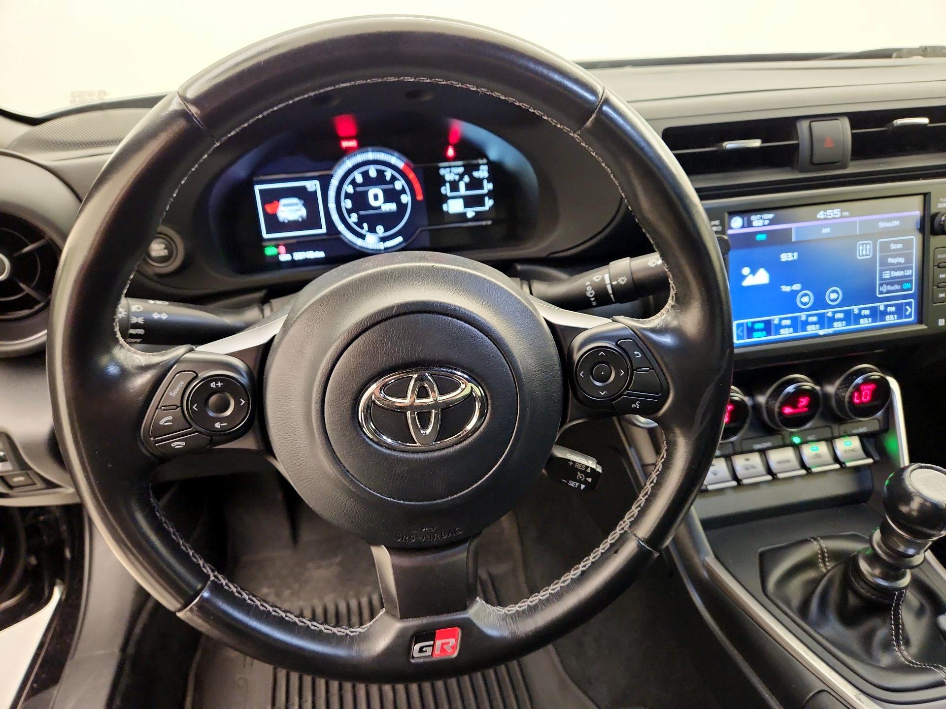 Thumbnail: 2022 Toyota GR86 - 10