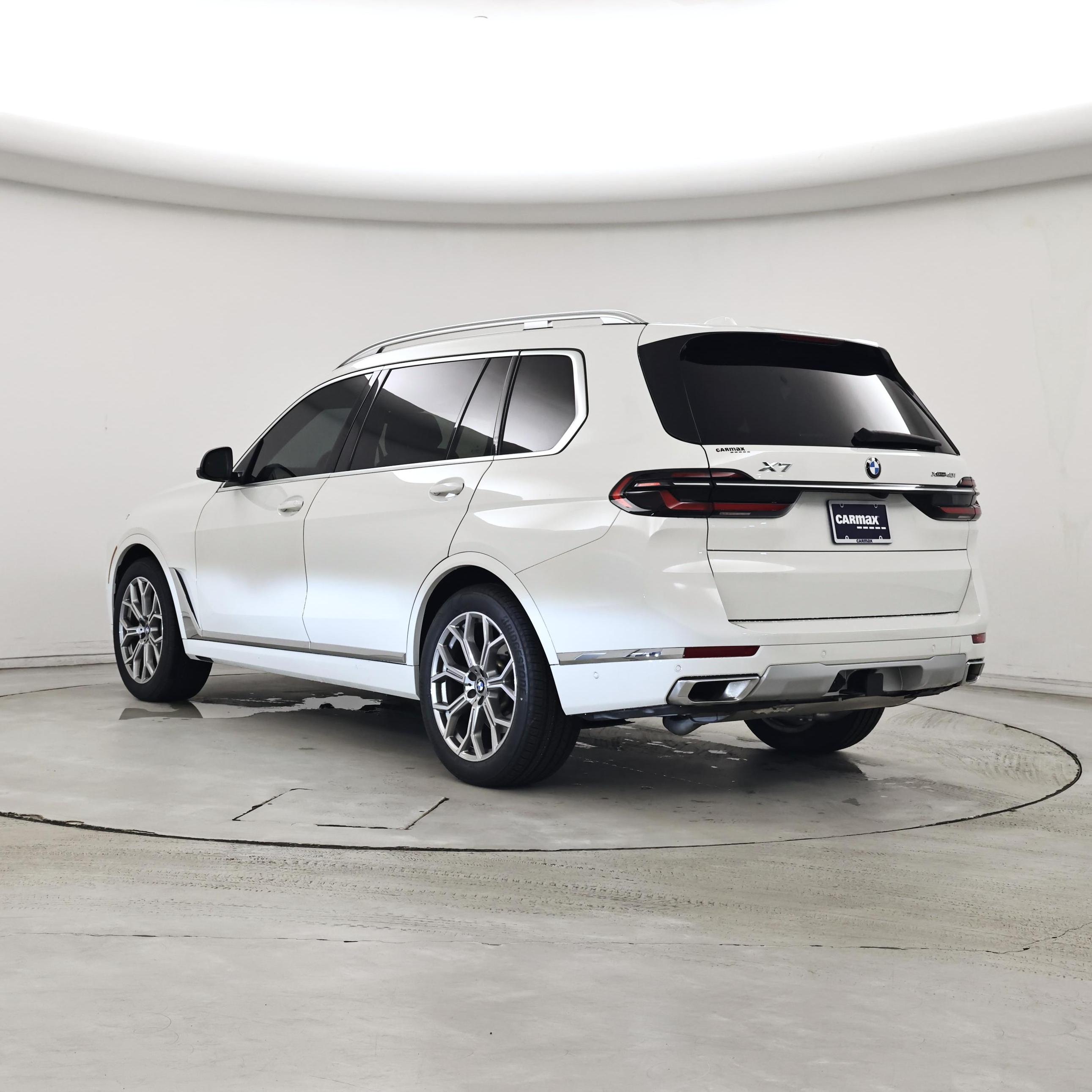 Thumbnail: 2023 BMW X7 - 2