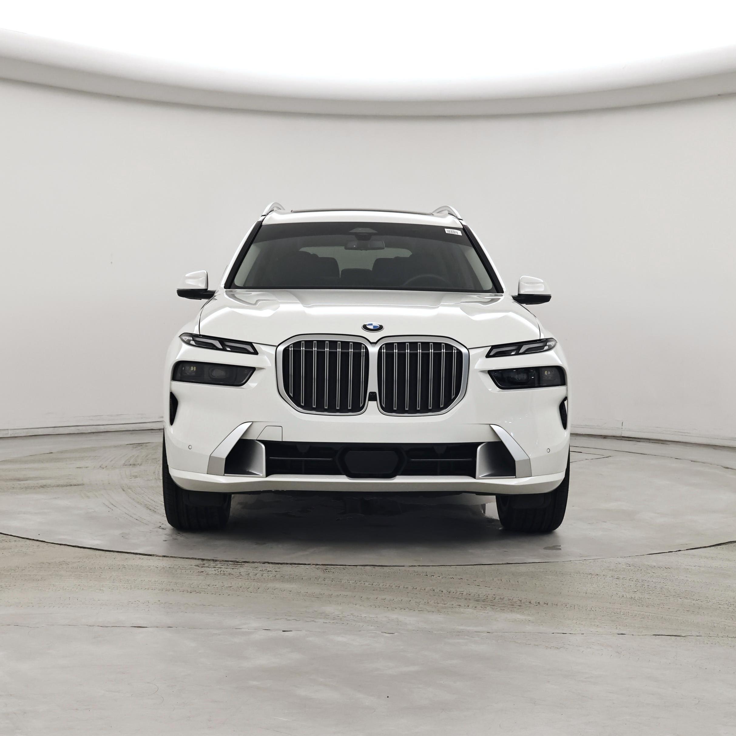 Thumbnail: 2023 BMW X7 - 5