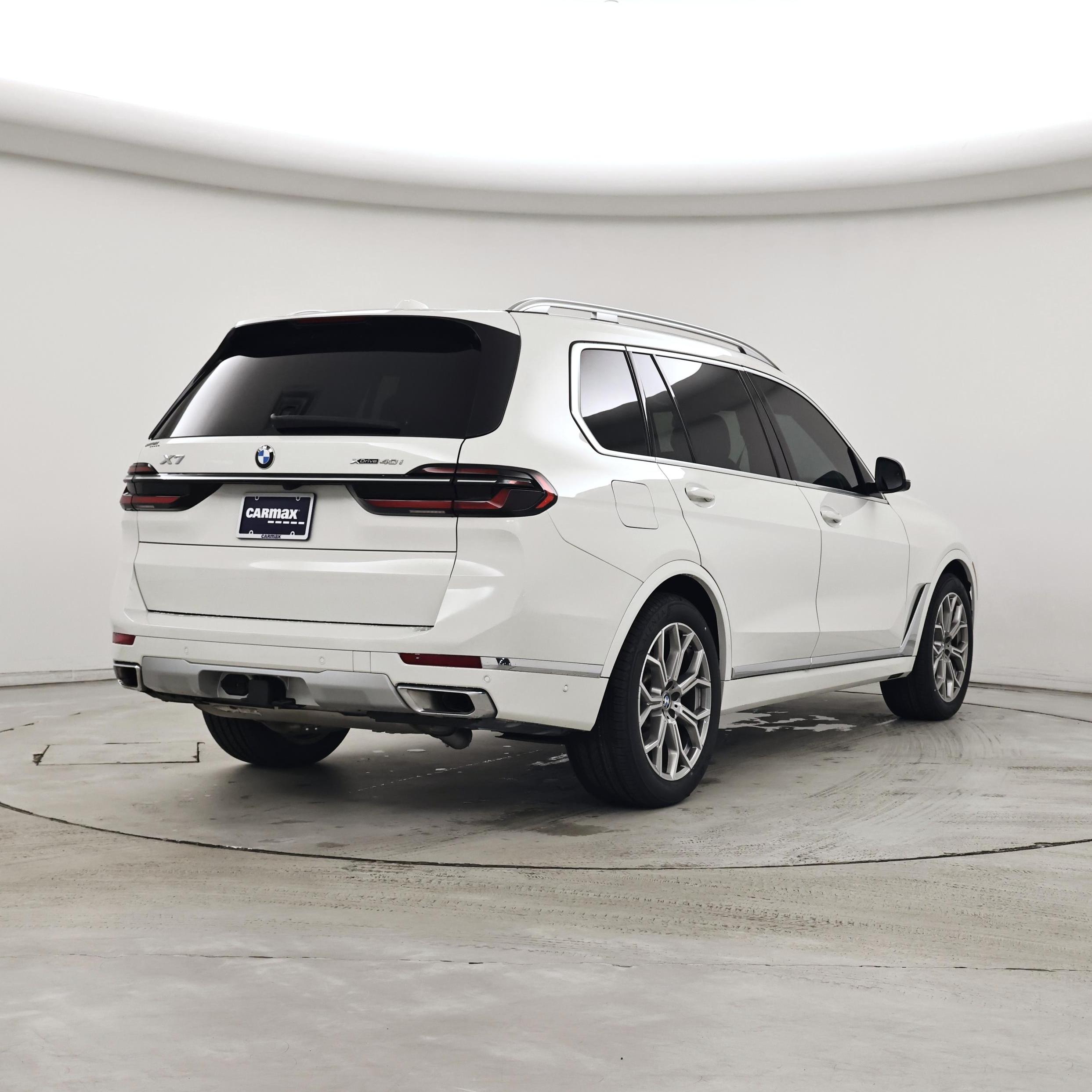 Thumbnail: 2023 BMW X7 - 8