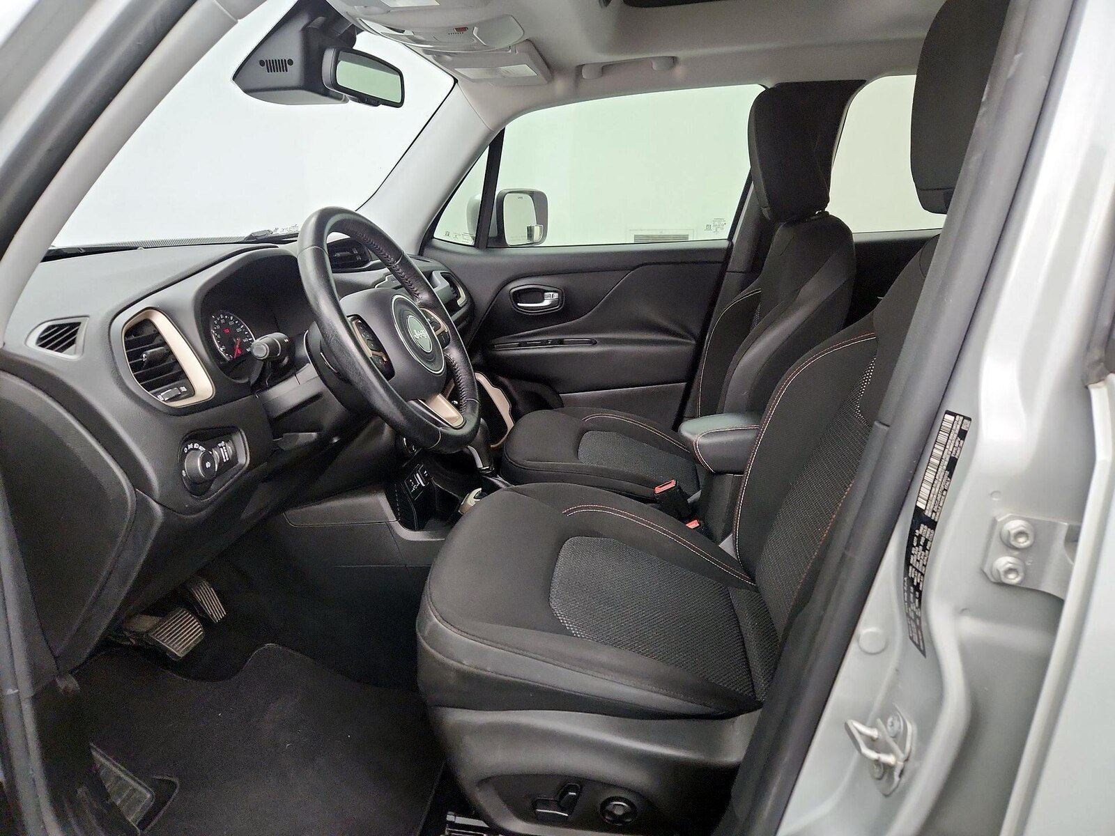 Power Seat(s) & Side Airbags