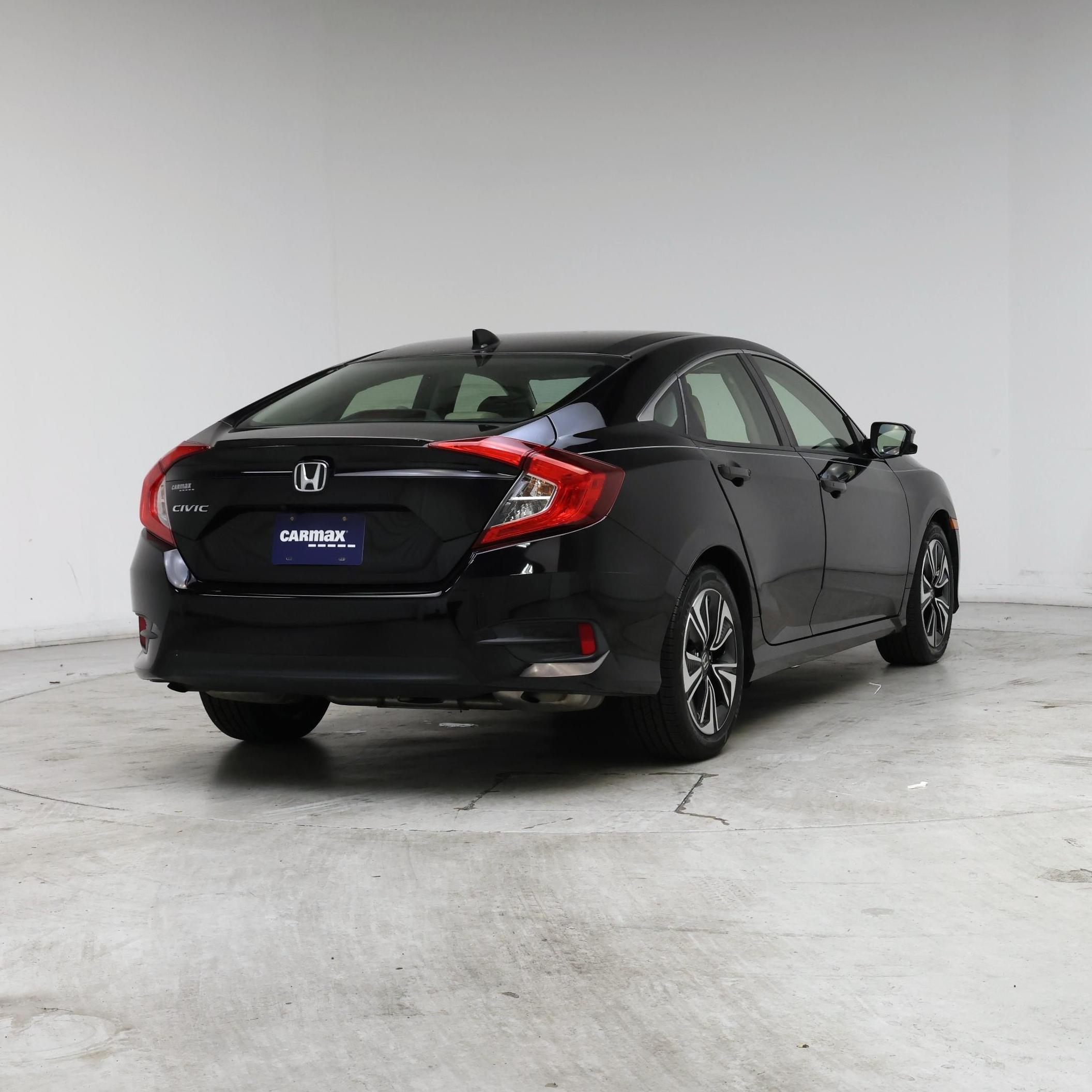 Thumbnail: 2018 Honda Civic - 8