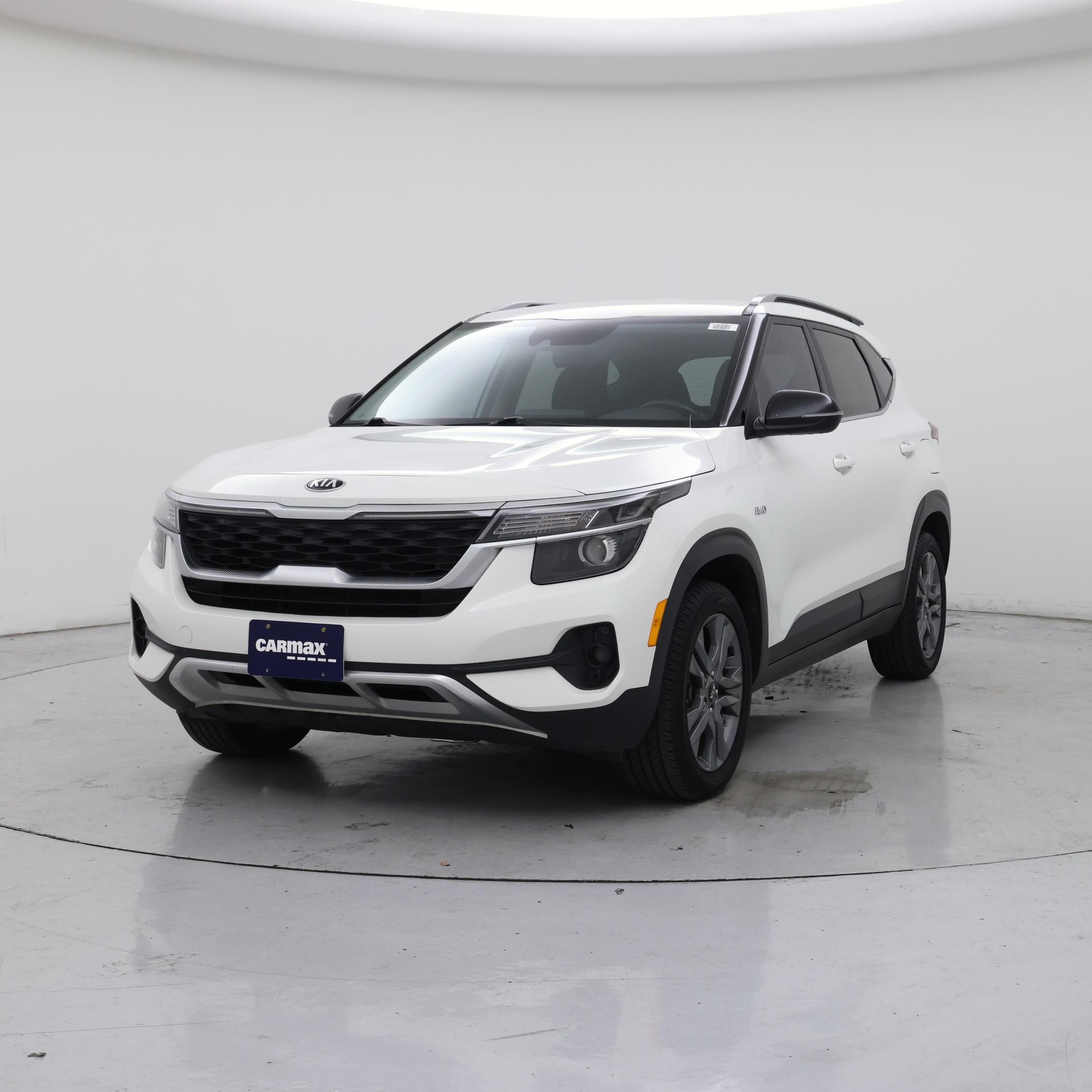 Thumbnail: 2021 Kia Seltos - 4