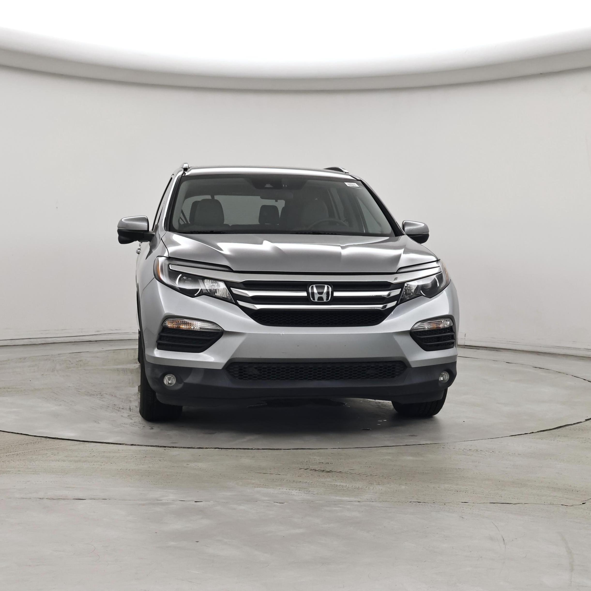 Thumbnail: 2017 Honda Pilot - 5