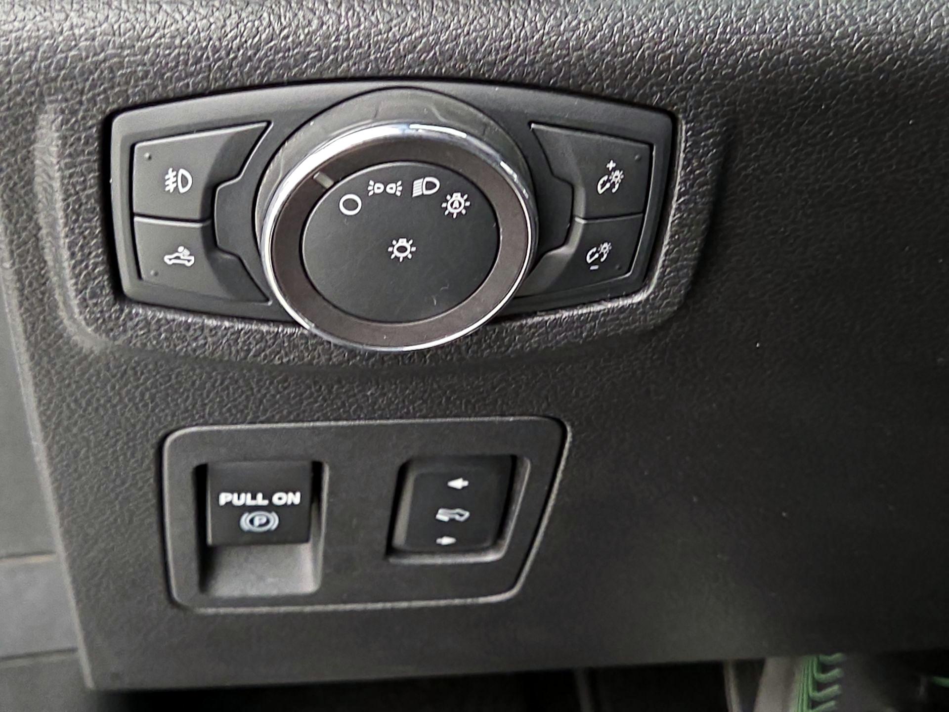 Thumbnail: 2018 Ford F-150 - 13