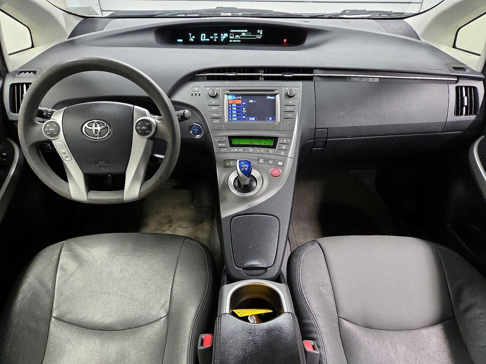 2015 Toyota Prius Two - Photo 10