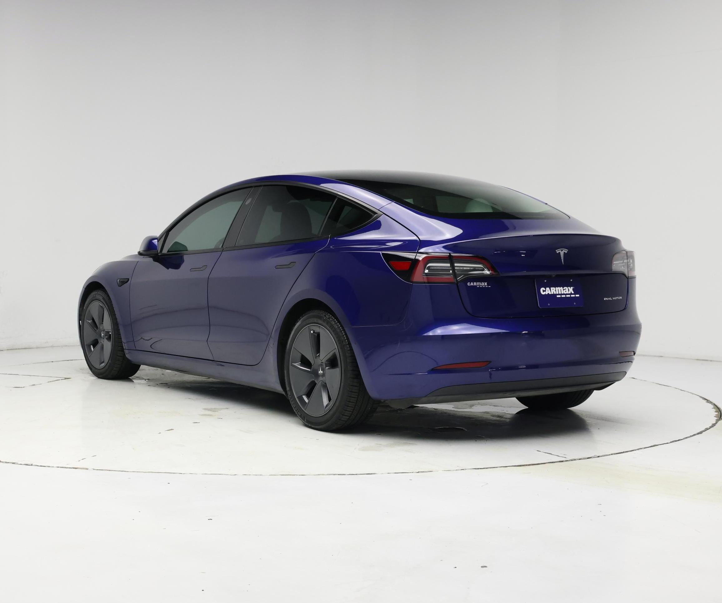 Thumbnail: 2021 Tesla Model 3 - 2